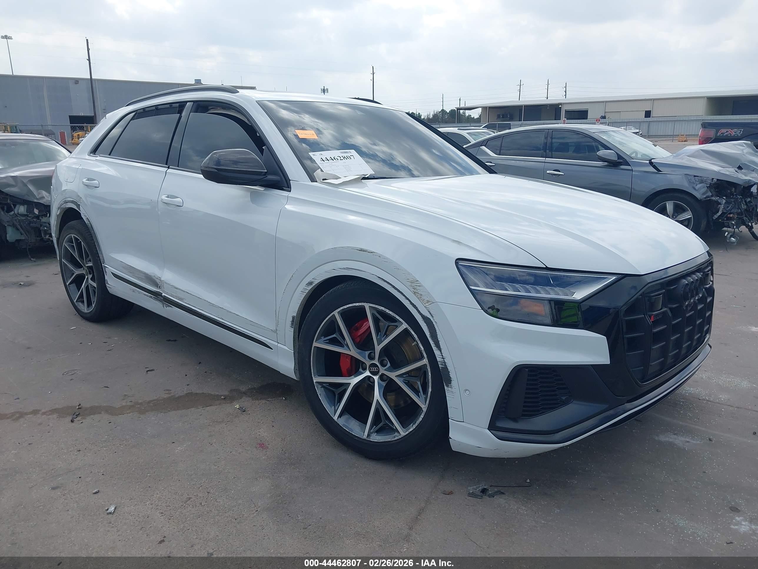 2022 Audi SQ8 Prestige, VIN WA1CWBF11ND019724 — Side