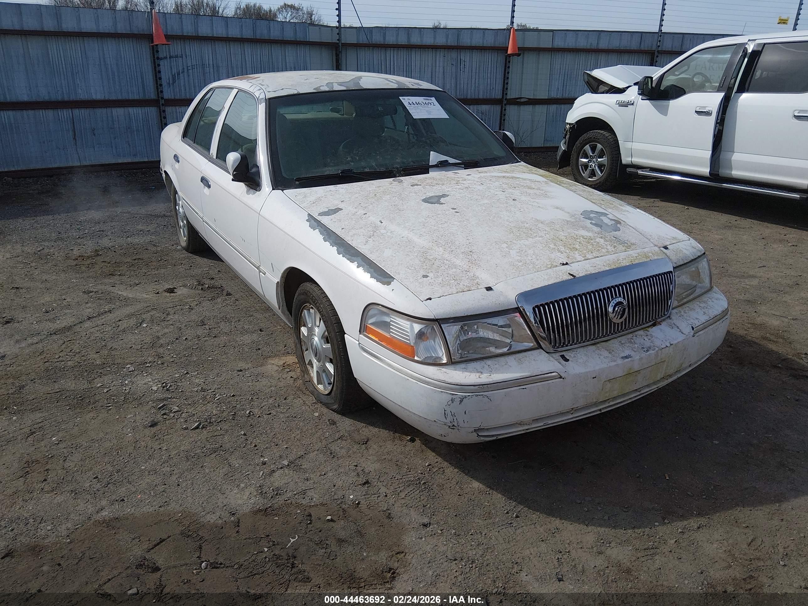 2003 Mercury Grand Marquis LS Premium, VIN 2MEFM75W13X669208 — Roof