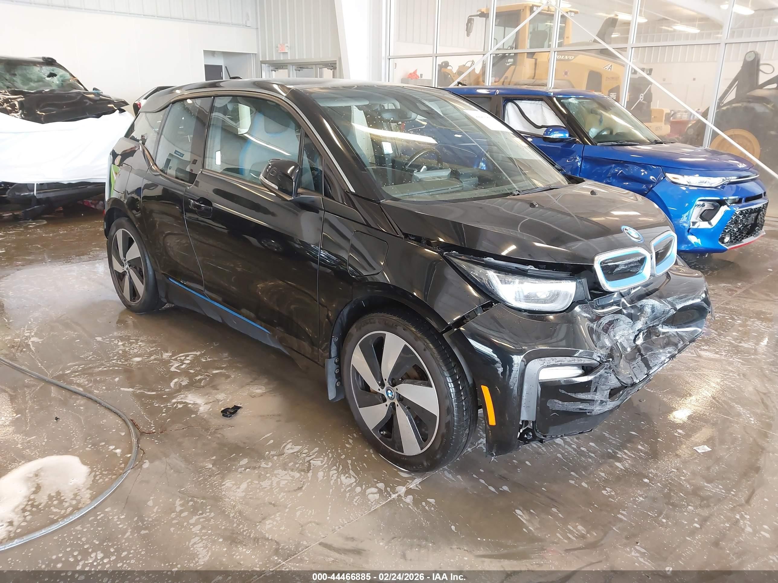 2018 BMW i3, VIN WBY7Z4C51JVD97436 — Перед