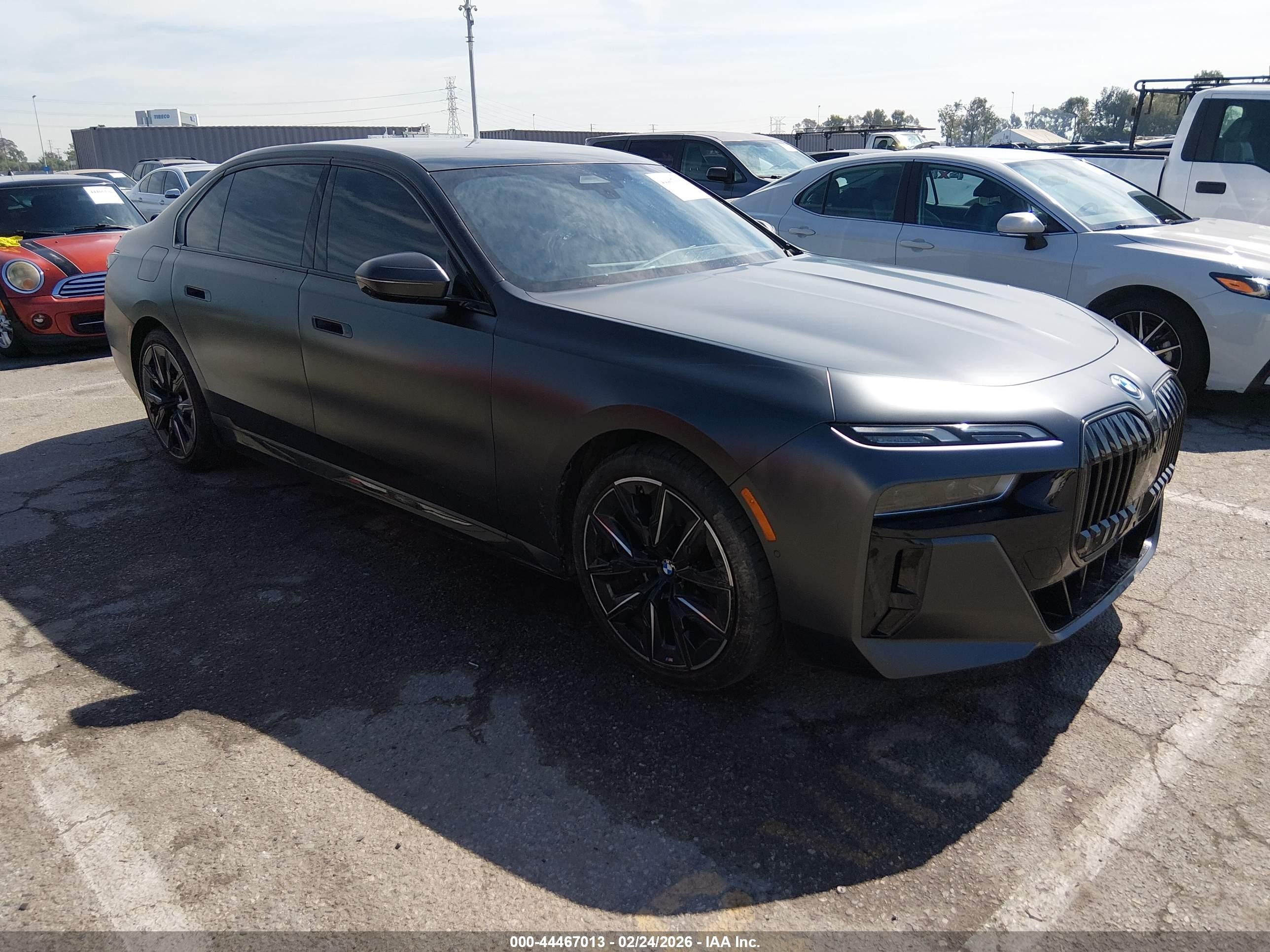 2025 BMW i7 eDrive50, VIN WBY43EJ0XSCU51294 — Undercarriage