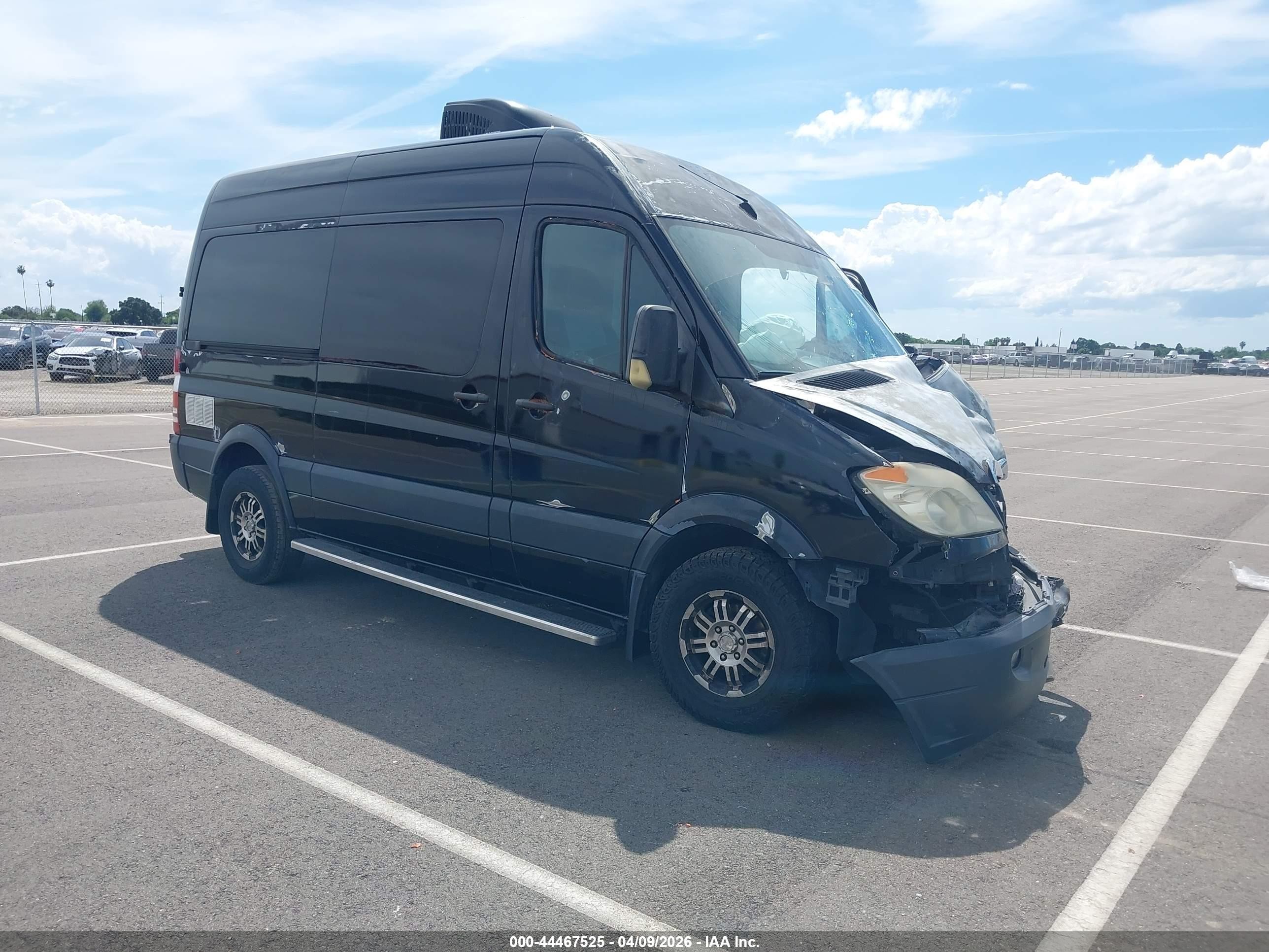 2007 Dodge Sprinter Passenger, VIN WD8PE745175222322 — Перед