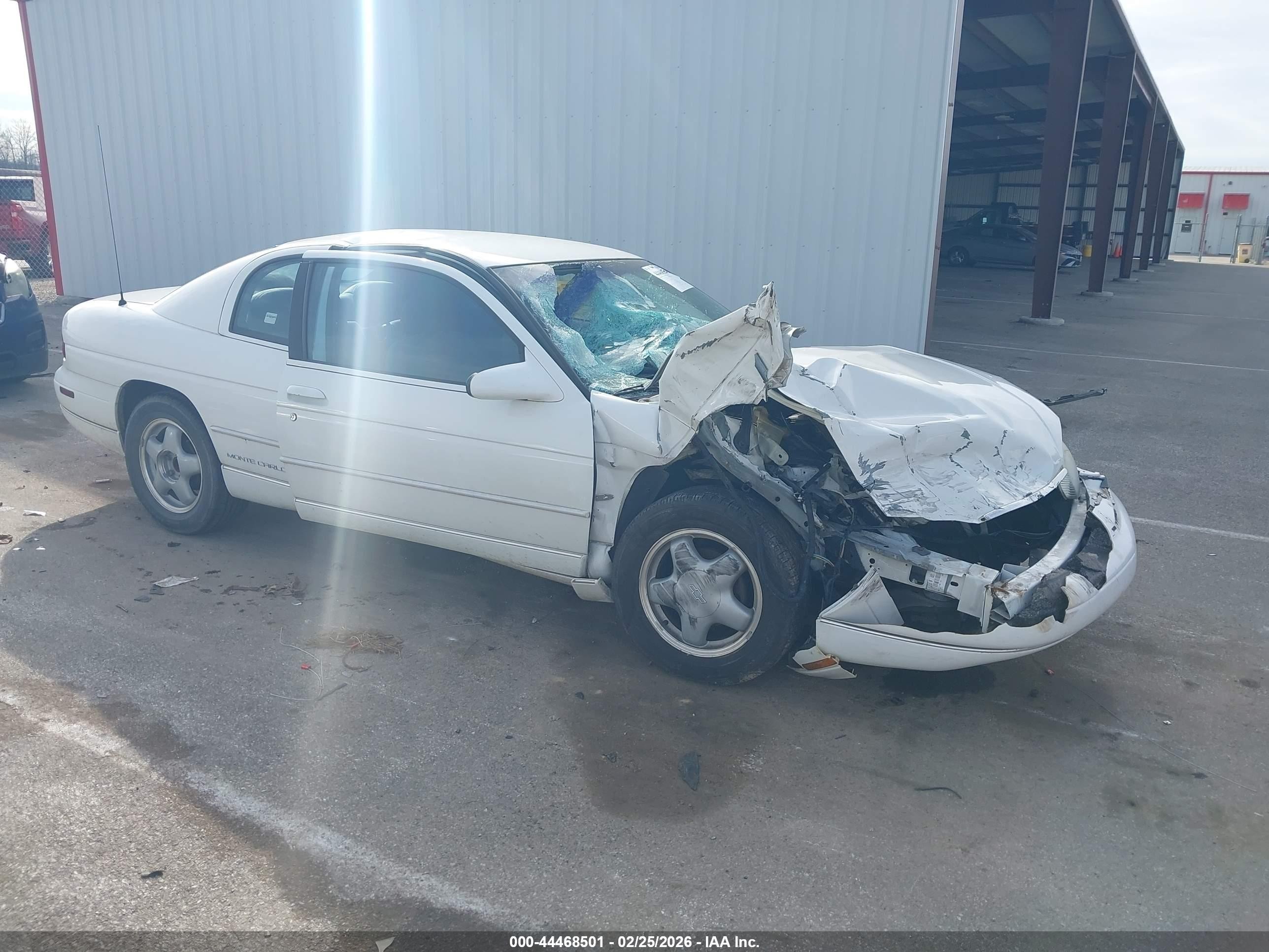 1995 Chevrolet Monte Carlo LS, VIN 2G1WW12MXS9179714 — Front end
