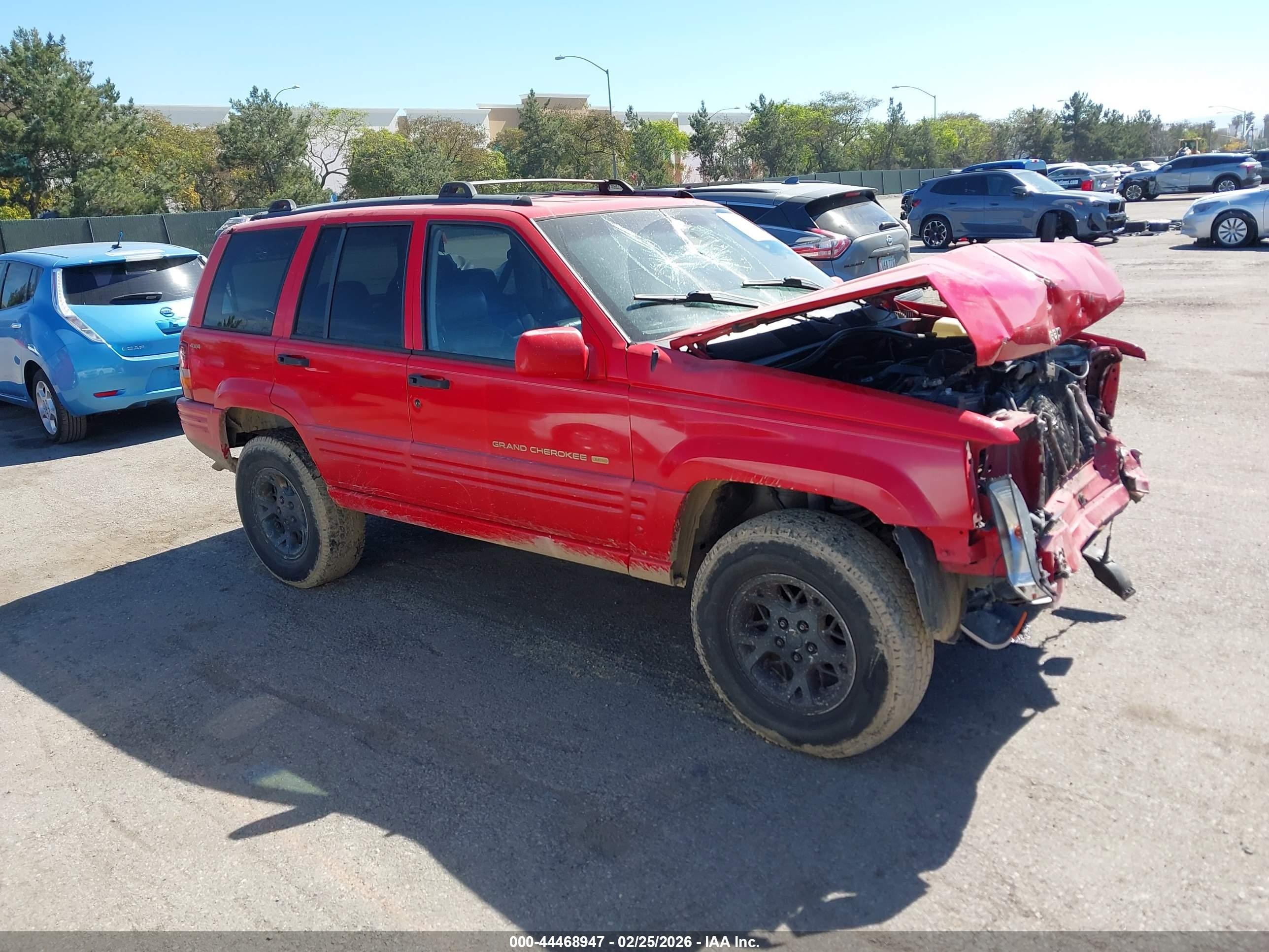 1996 Jeep Grand Cherokee Limited, VIN 1J4GZ78S7TC166046 — Front end