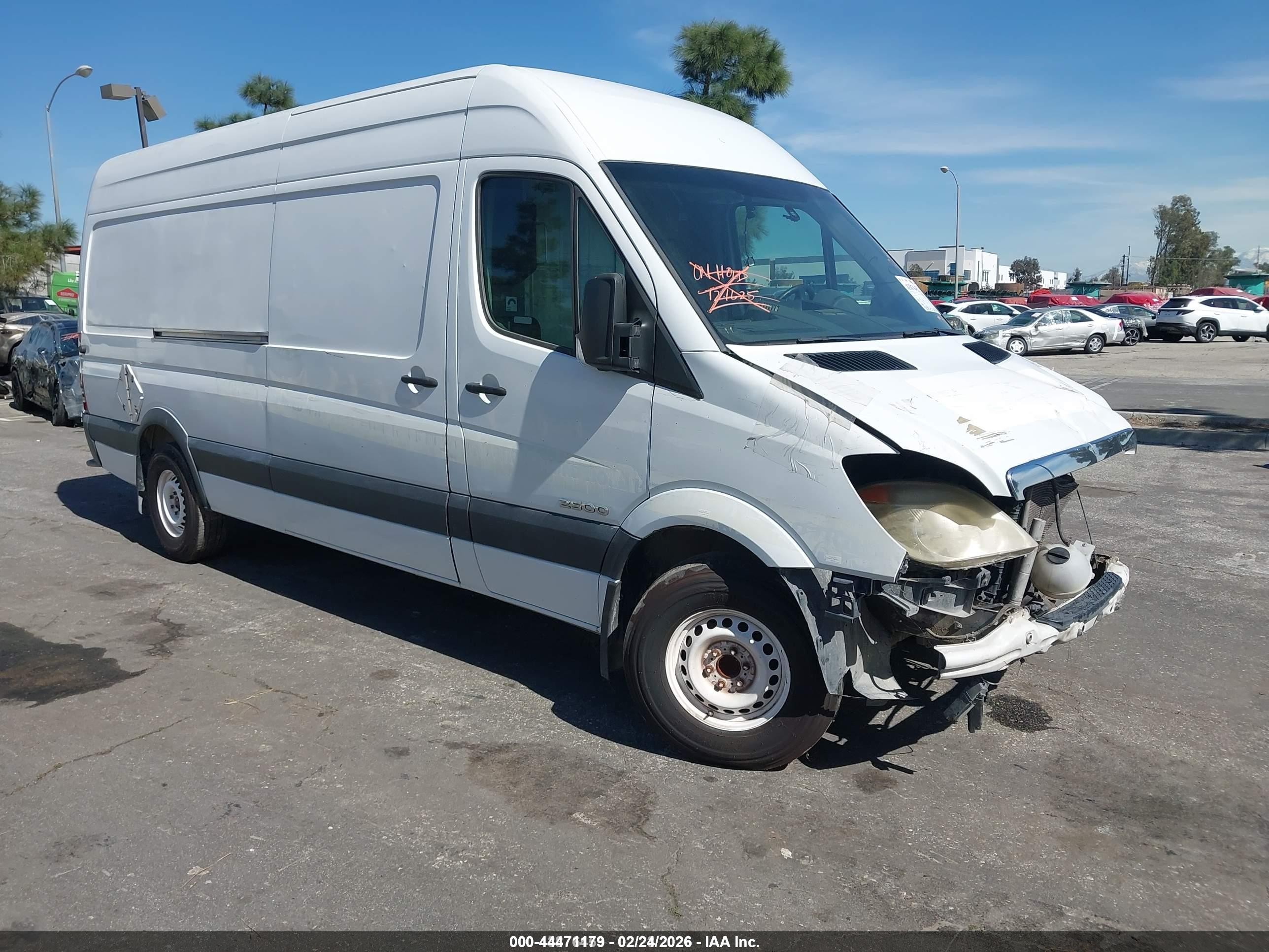 2008 Dodge Sprinter, VIN WD0PE845085260666 — Перед