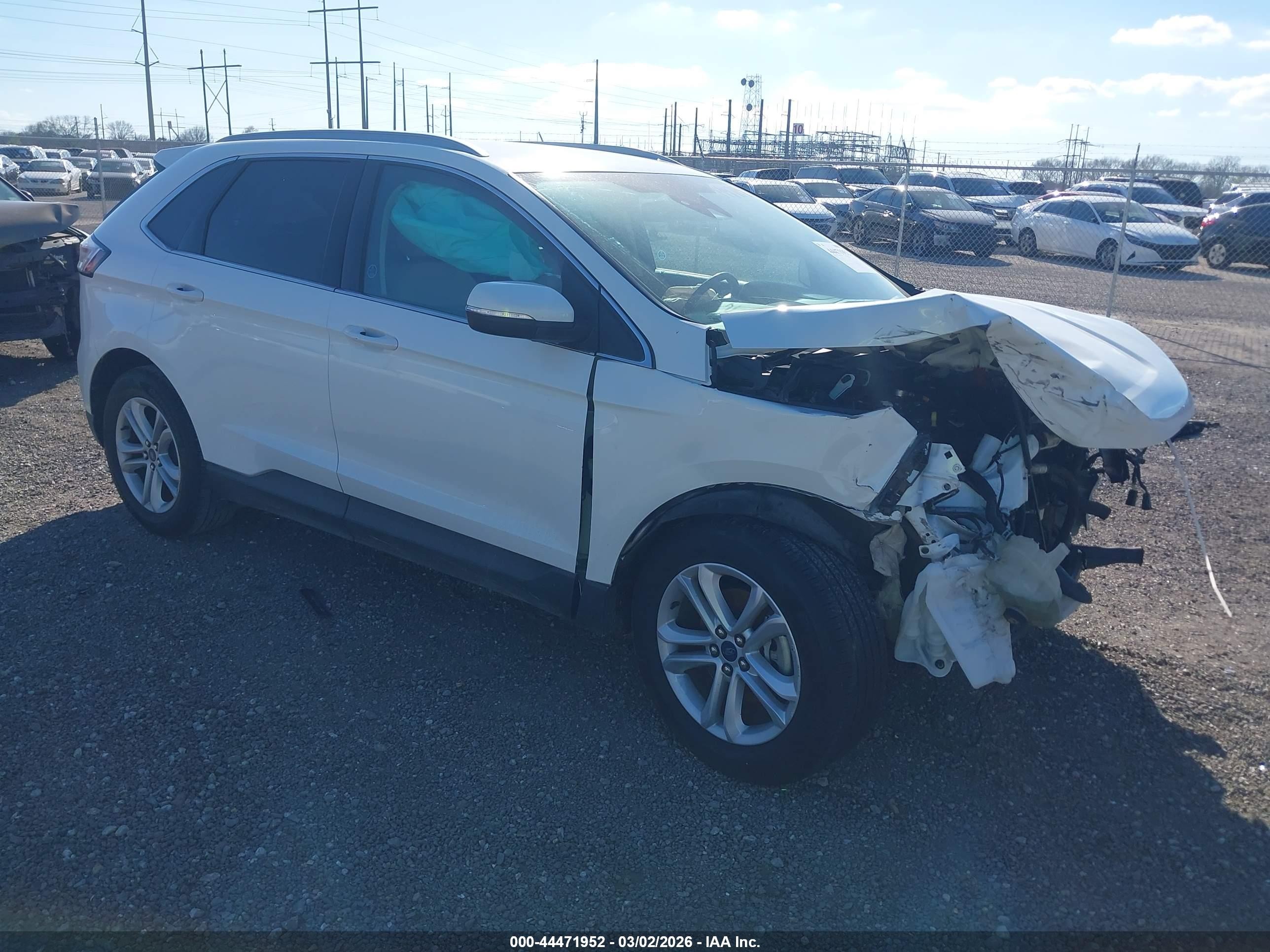 2020 Ford Edge SEL, VIN 2FMPK3J96LBB26367 — Front end