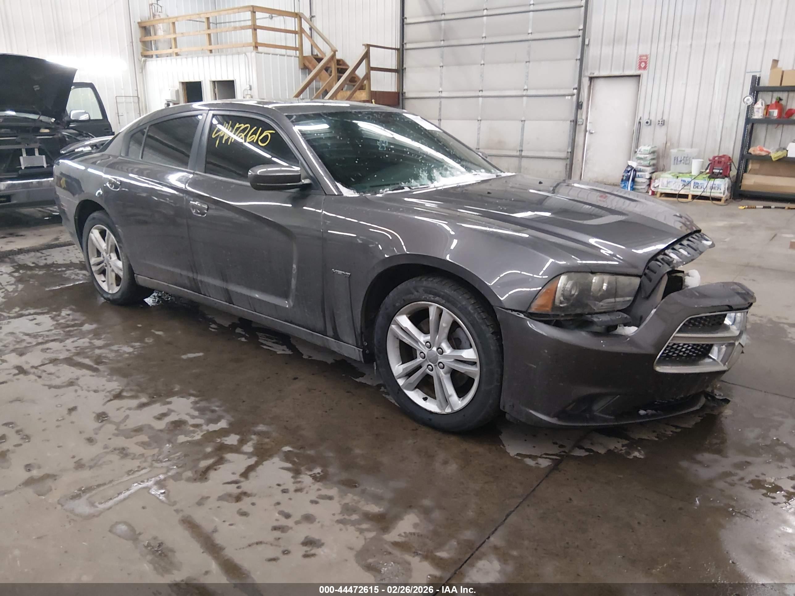 2013 Dodge Charger RT, VIN 2C3CDXDT8DH586984 — Front end