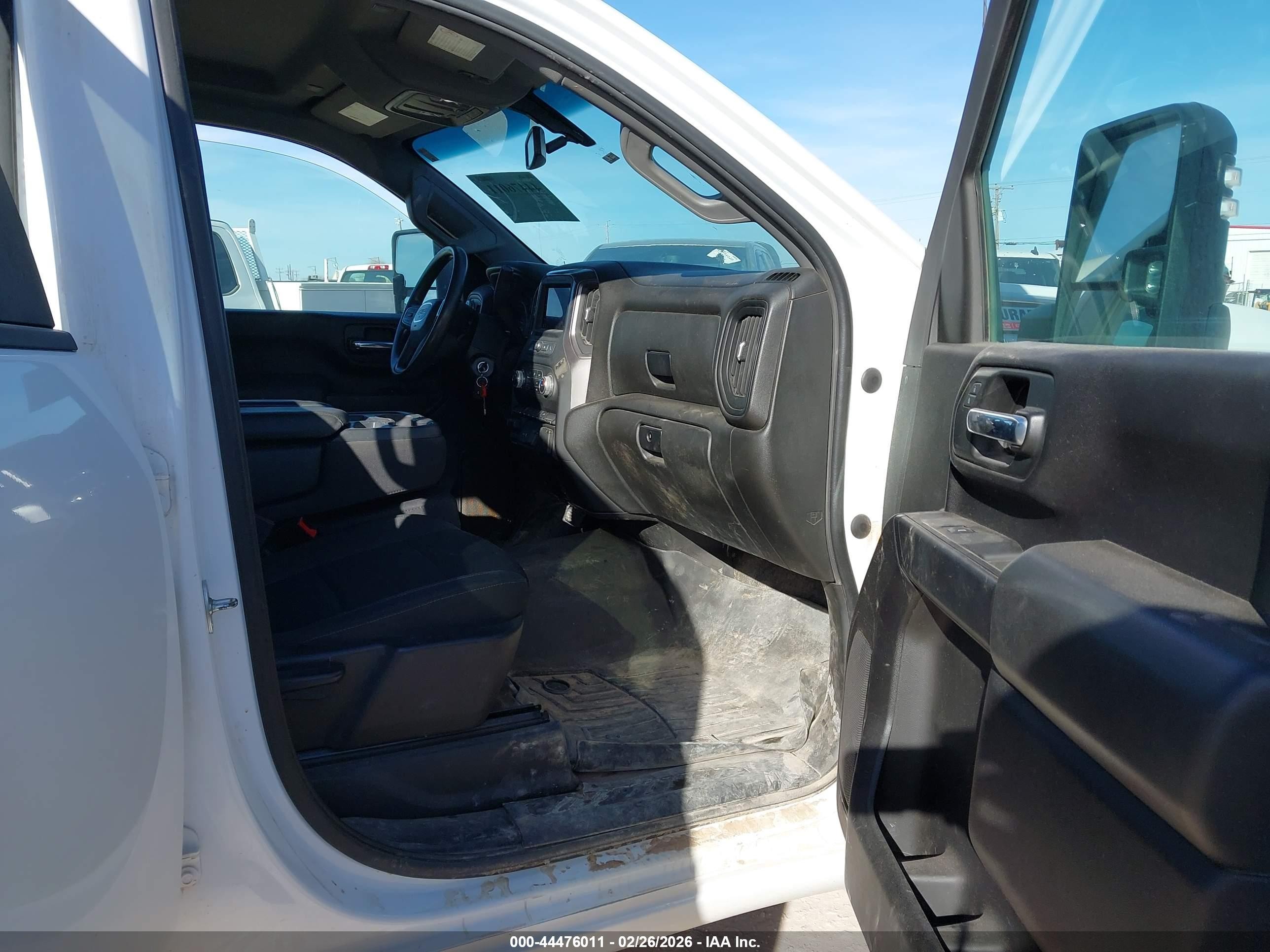 2023 GMC Sierra 2500HD Pro, VIN 1GT19LEY8PF159348 — Mechanical
