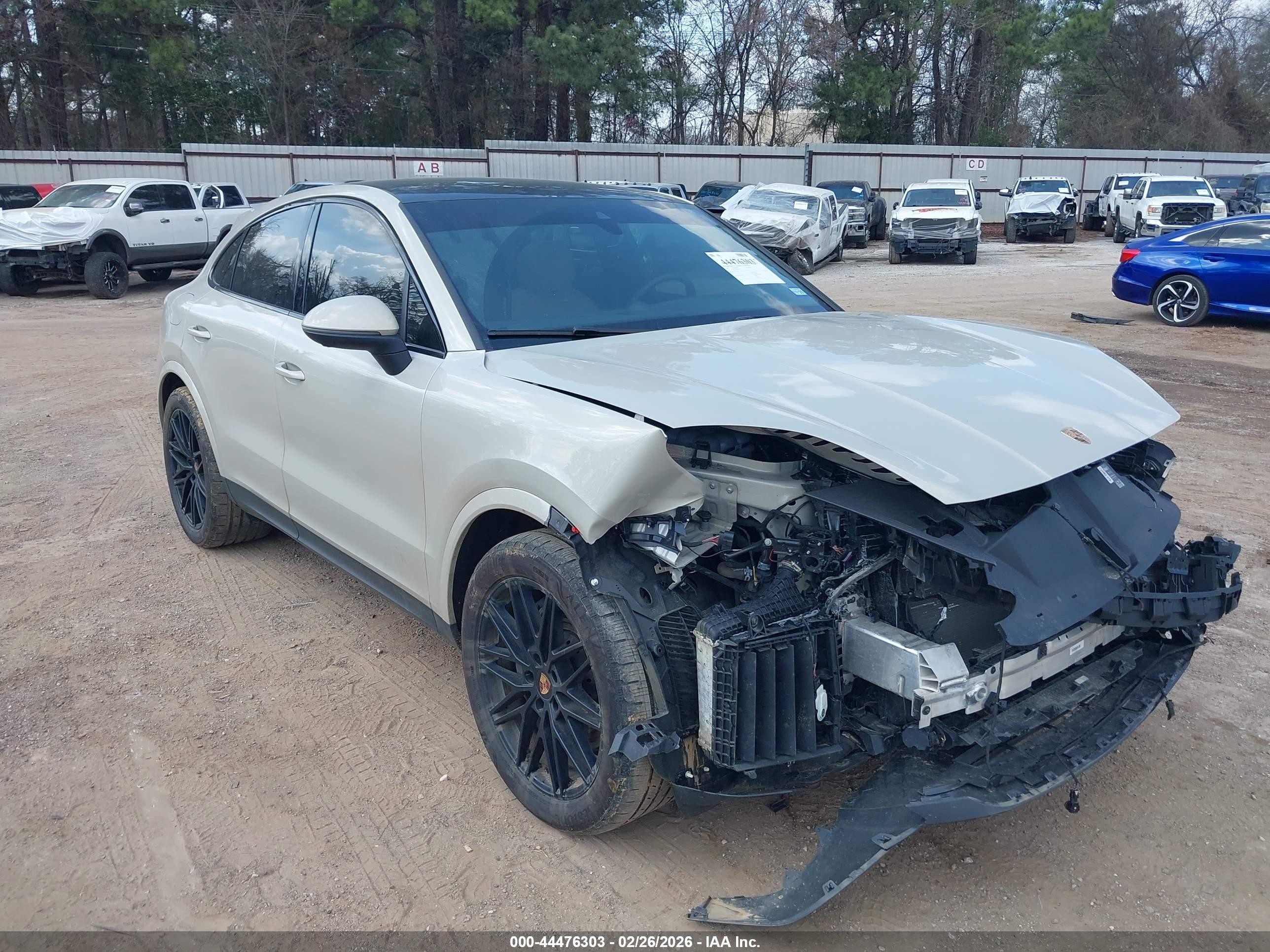2026 Porsche Cayenne, VIN WP1BA2AY8TDA35130 — Front end