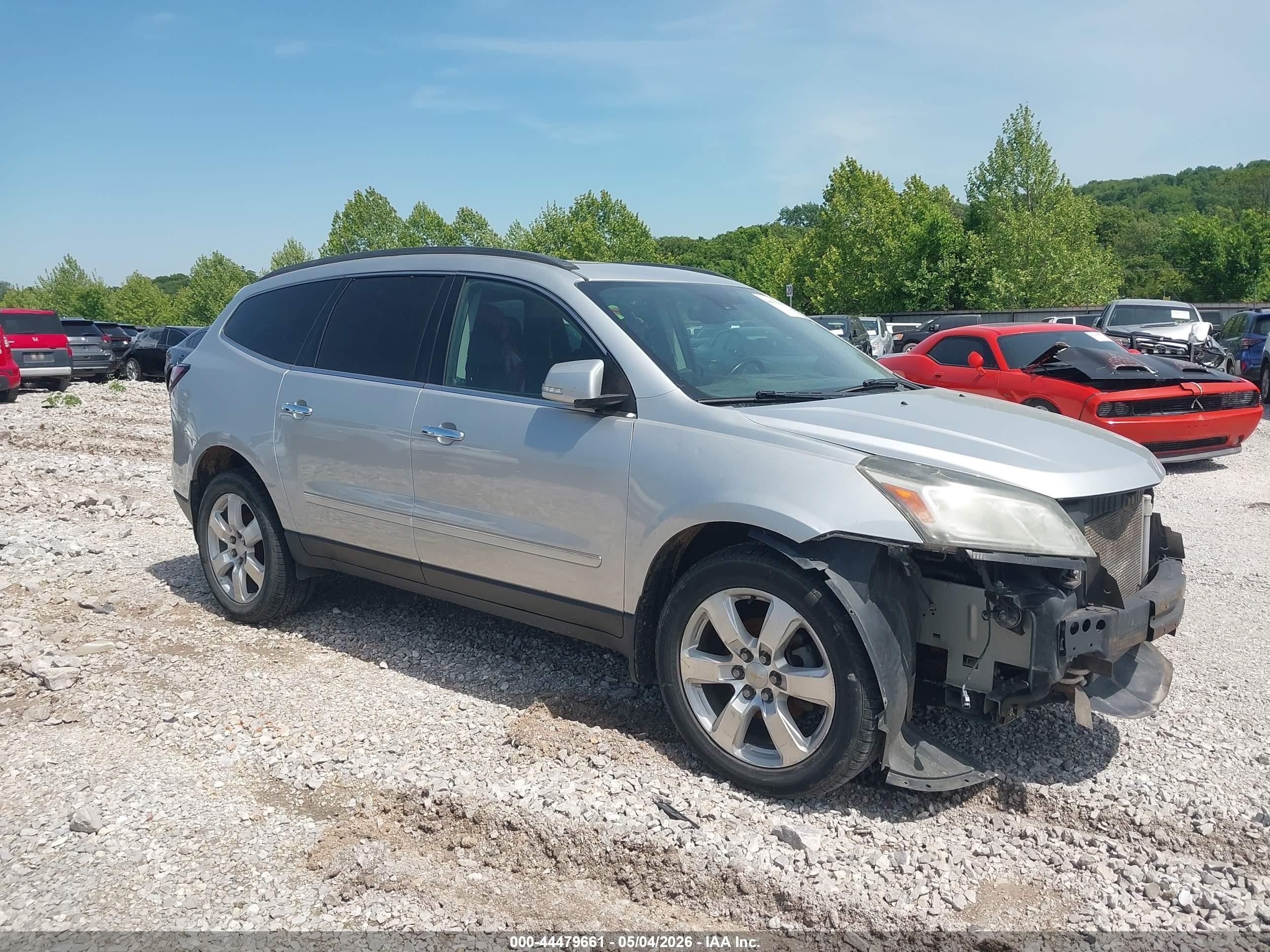 2017 Chevrolet Traverse Premier, VIN 1GNKVJKD9HJ224252 — Front end