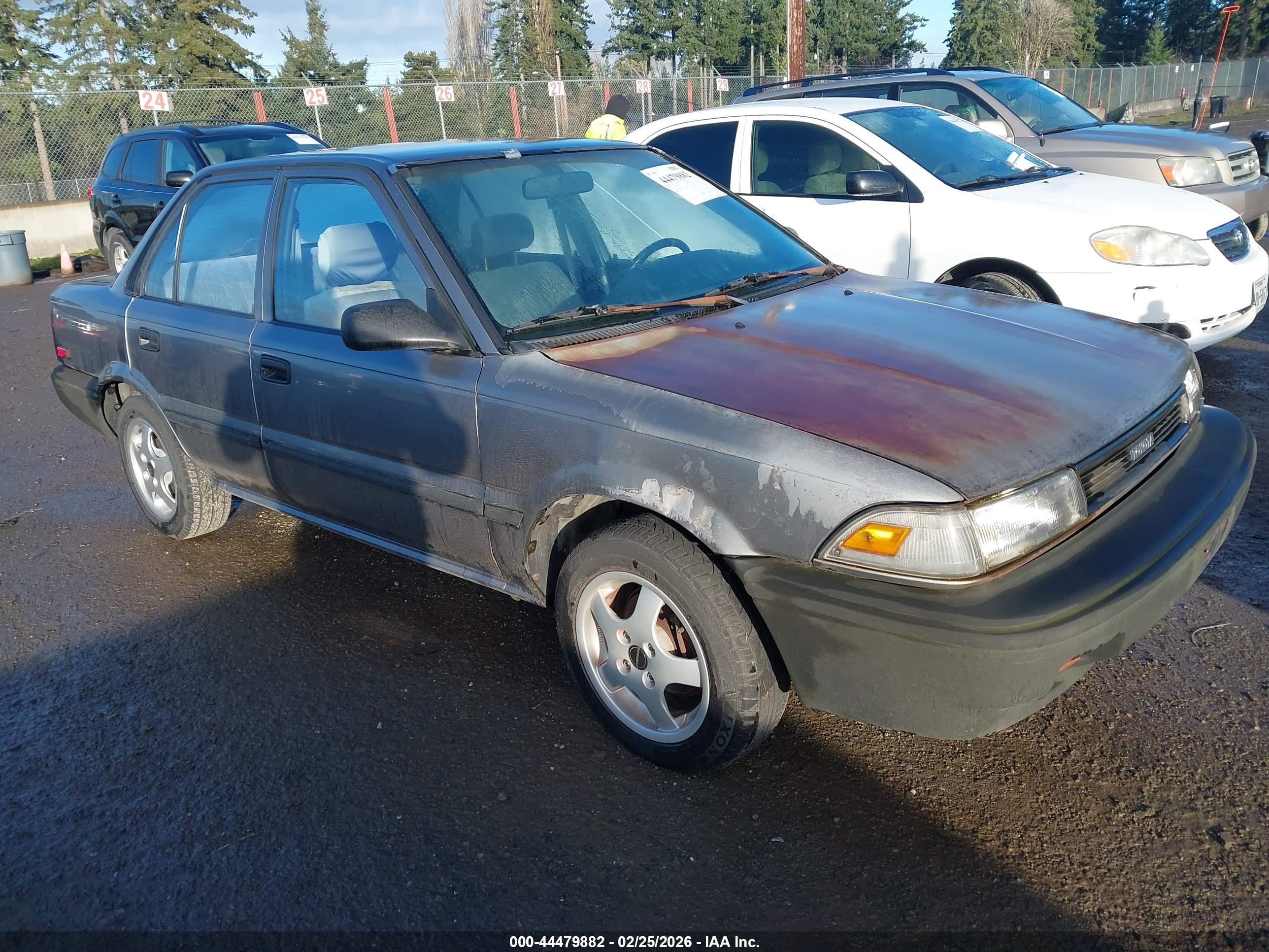 1988 Toyota Corolla, VIN JT2AE92E9J3137997 — Front end