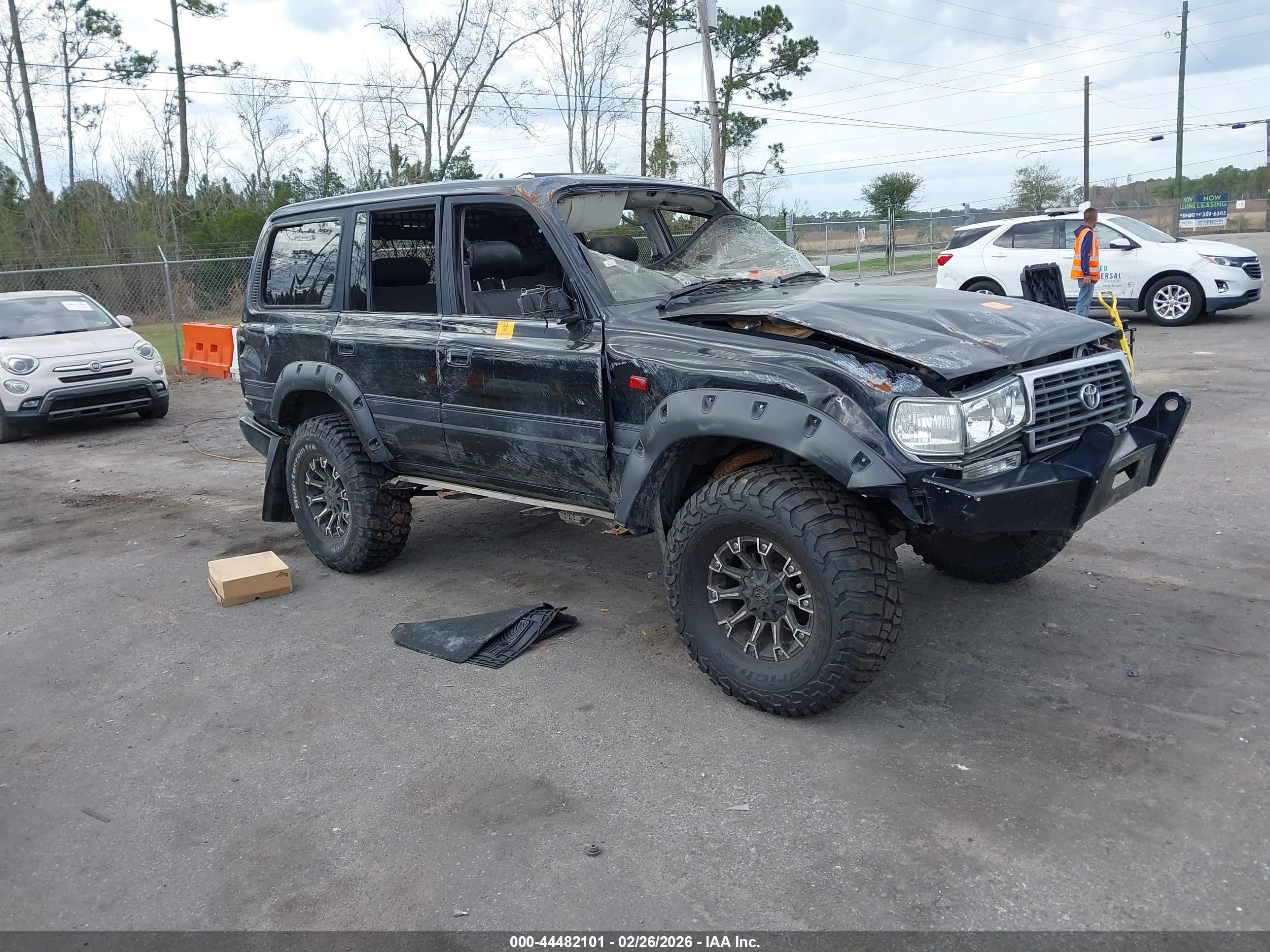 1995 Toyota Land Cruiser, VIN FZJ800117022 — Rollover