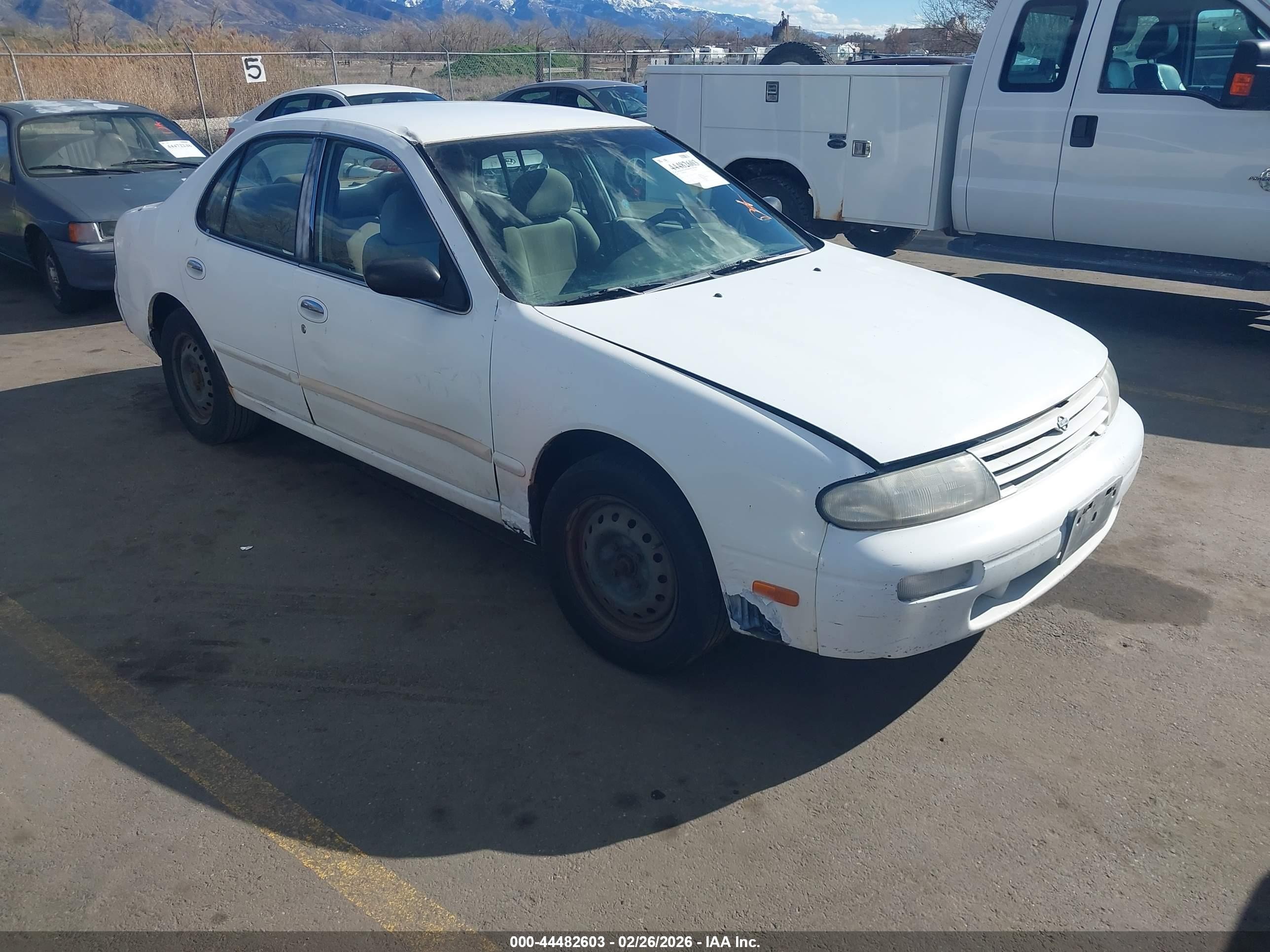 1997 Nissan Altima XE, VIN 1N4BU31D0VC119016 — All over