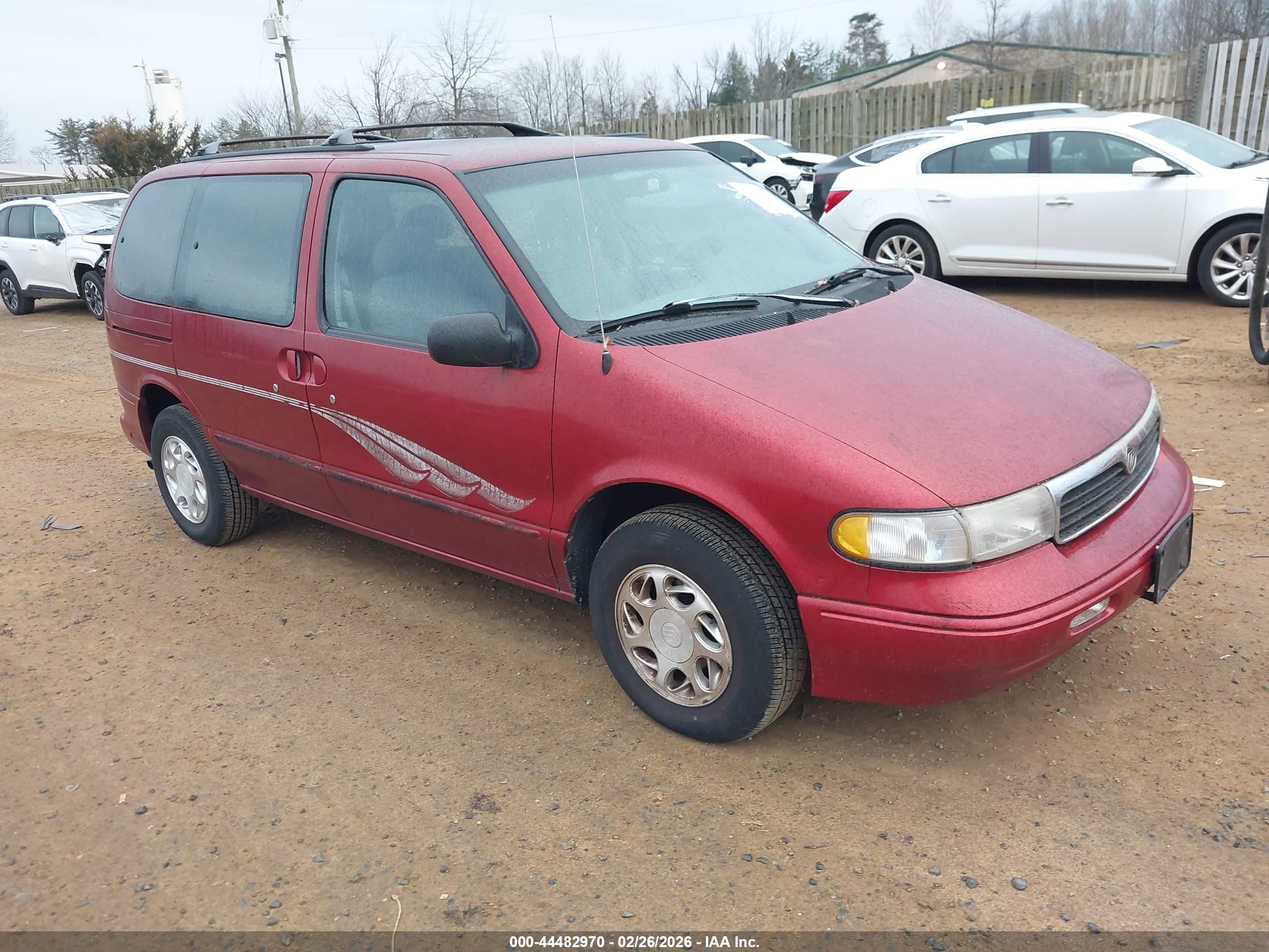 1997 Mercury Villager GS, VIN 4M2DV1112VDJ28945 — Front end