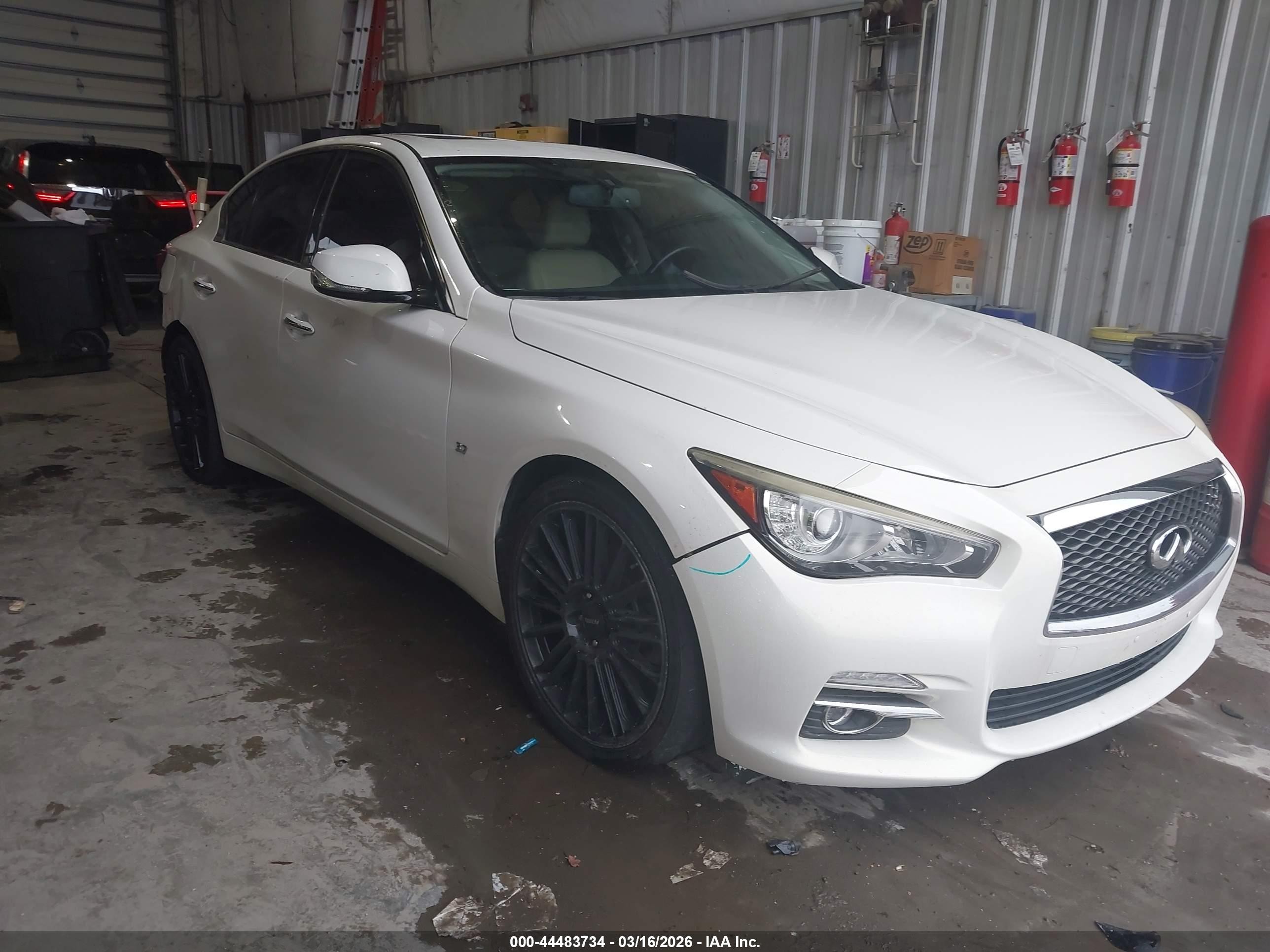 2015 Infiniti Q50 Premium, VIN JN1BV7AR0FM419552 — Theft recovery