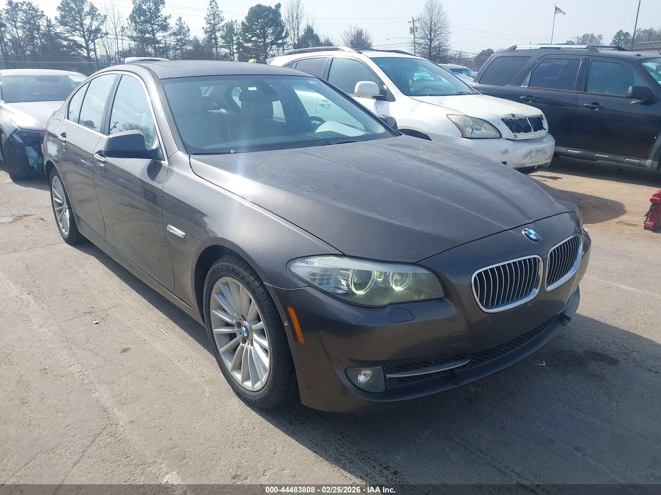 2011 BMW 5 Series 535i, VIN WBAFR7C52BC603661 — Normal wear