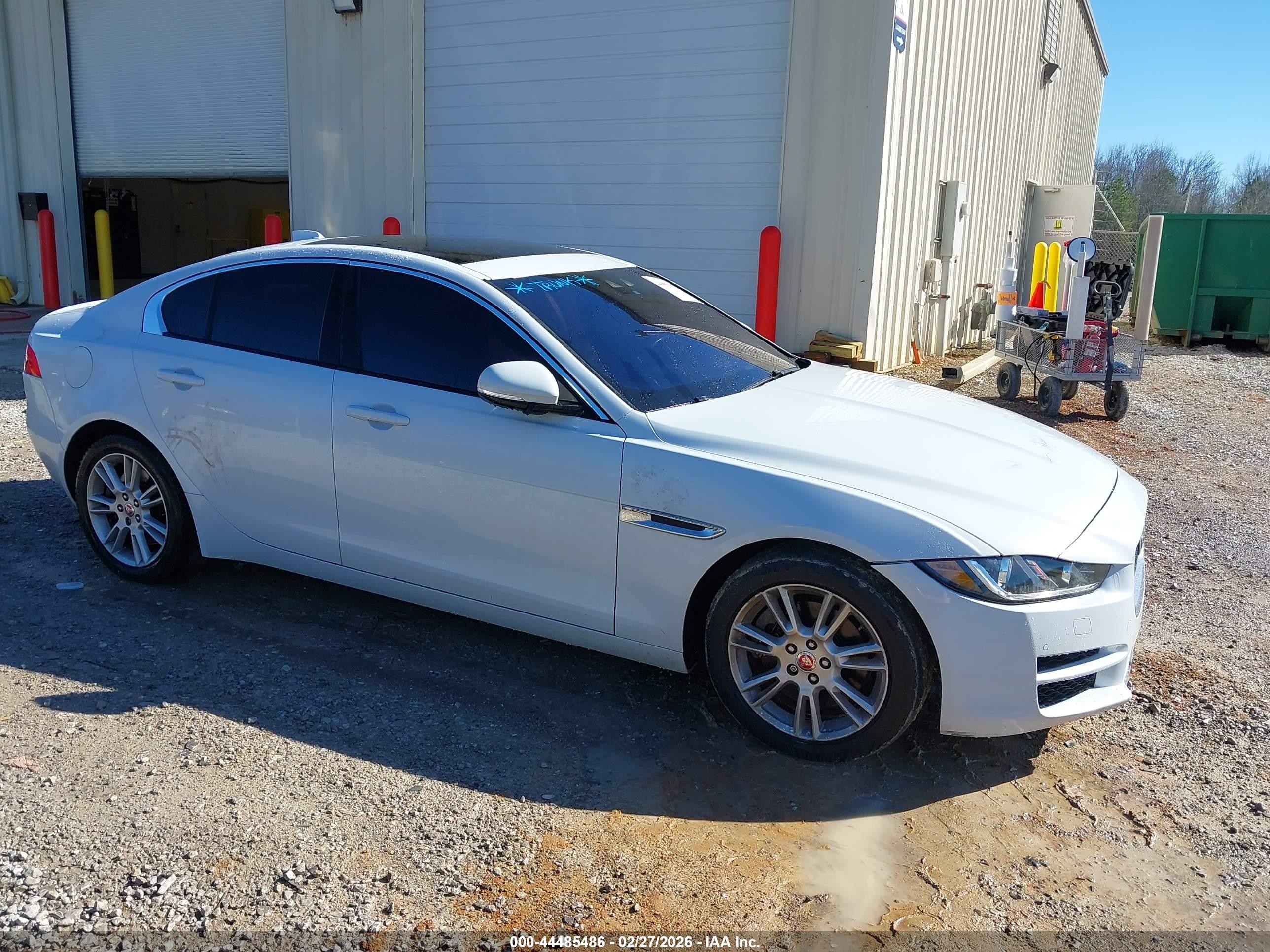 2017 Jaguar XE 25t Premium, VIN SAJAD4BG3HA967249 — Normal wear