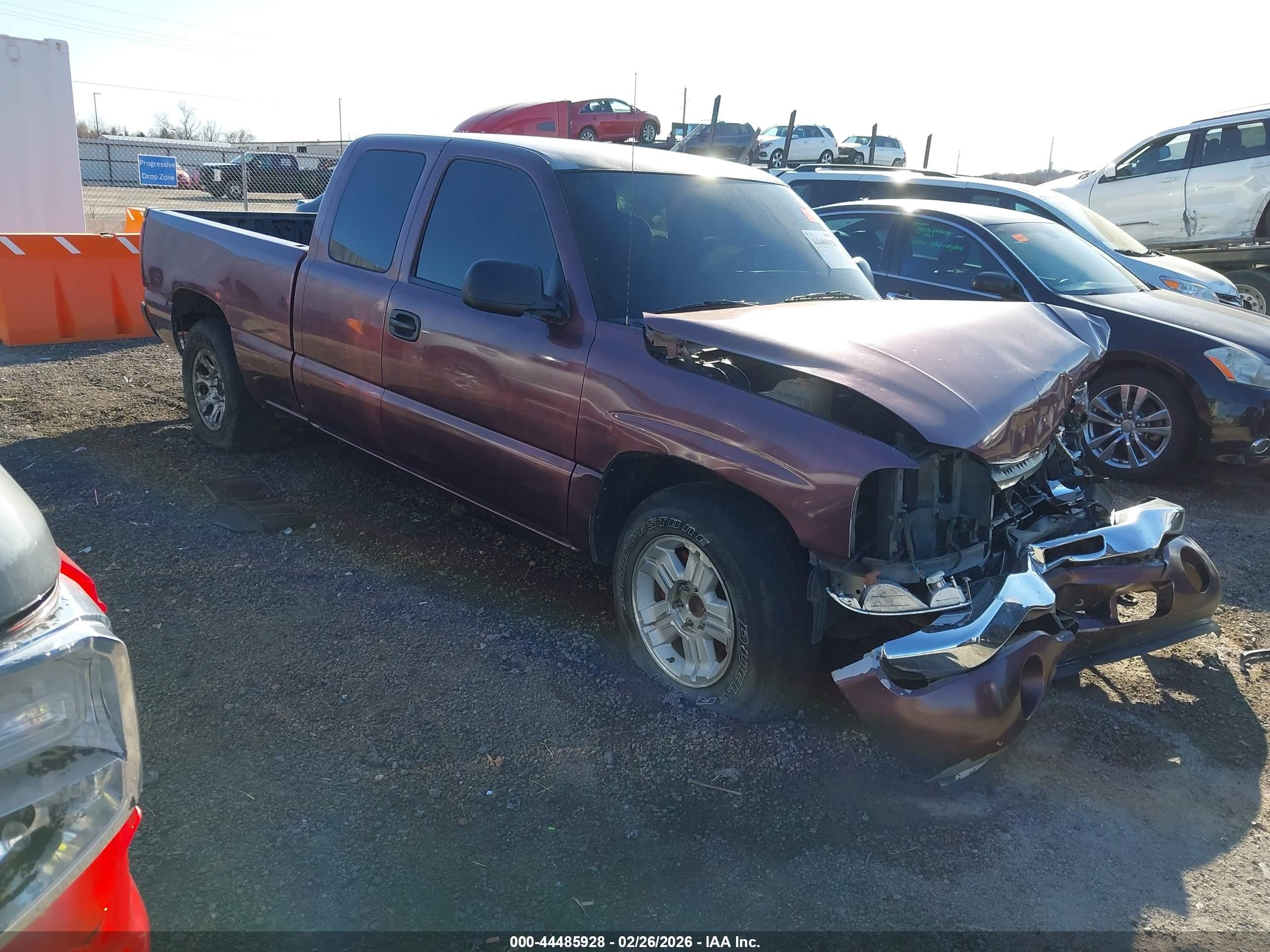 2007 GMC Sierra 1500 SLE2, VIN 1GTEC19Z27Z168135 — Front end