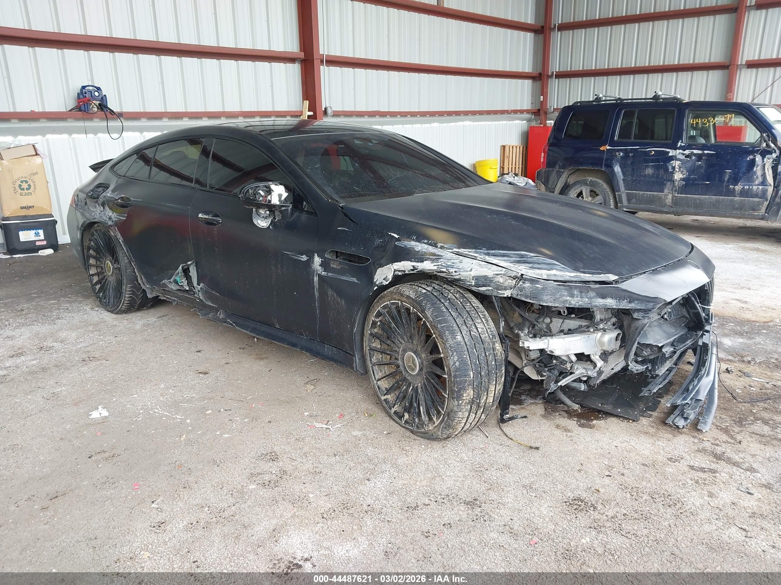 2022 Mercedes-Benz AMG GT 43, VIN W1K7X5KB0NA051091 — Front end