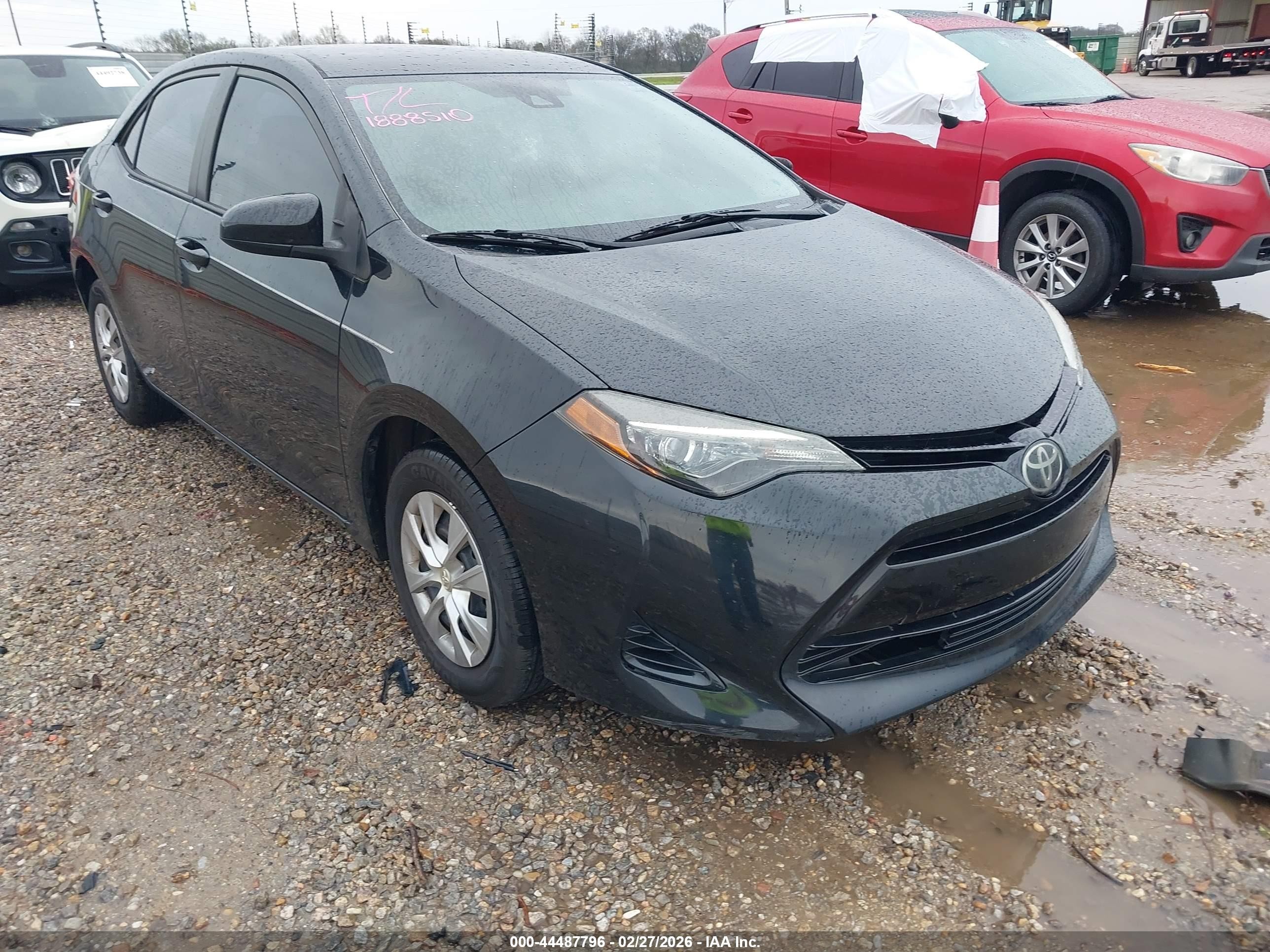 2018 Toyota Corolla L, VIN 5YFBURHE5JP829848 — Side