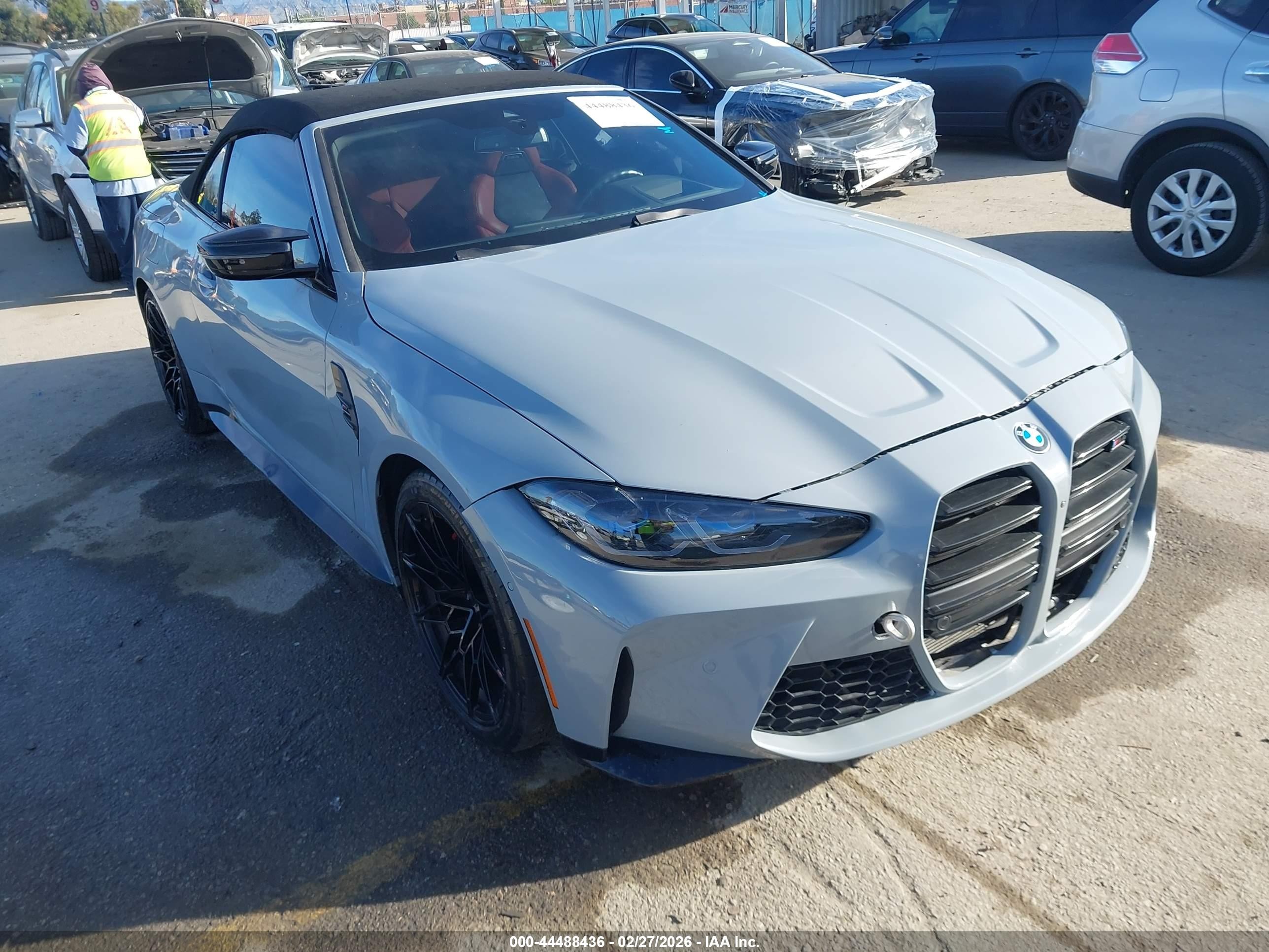 2023 BMW M4 Competition xDrive, VIN WBS33BA00PCL94406 — Front end