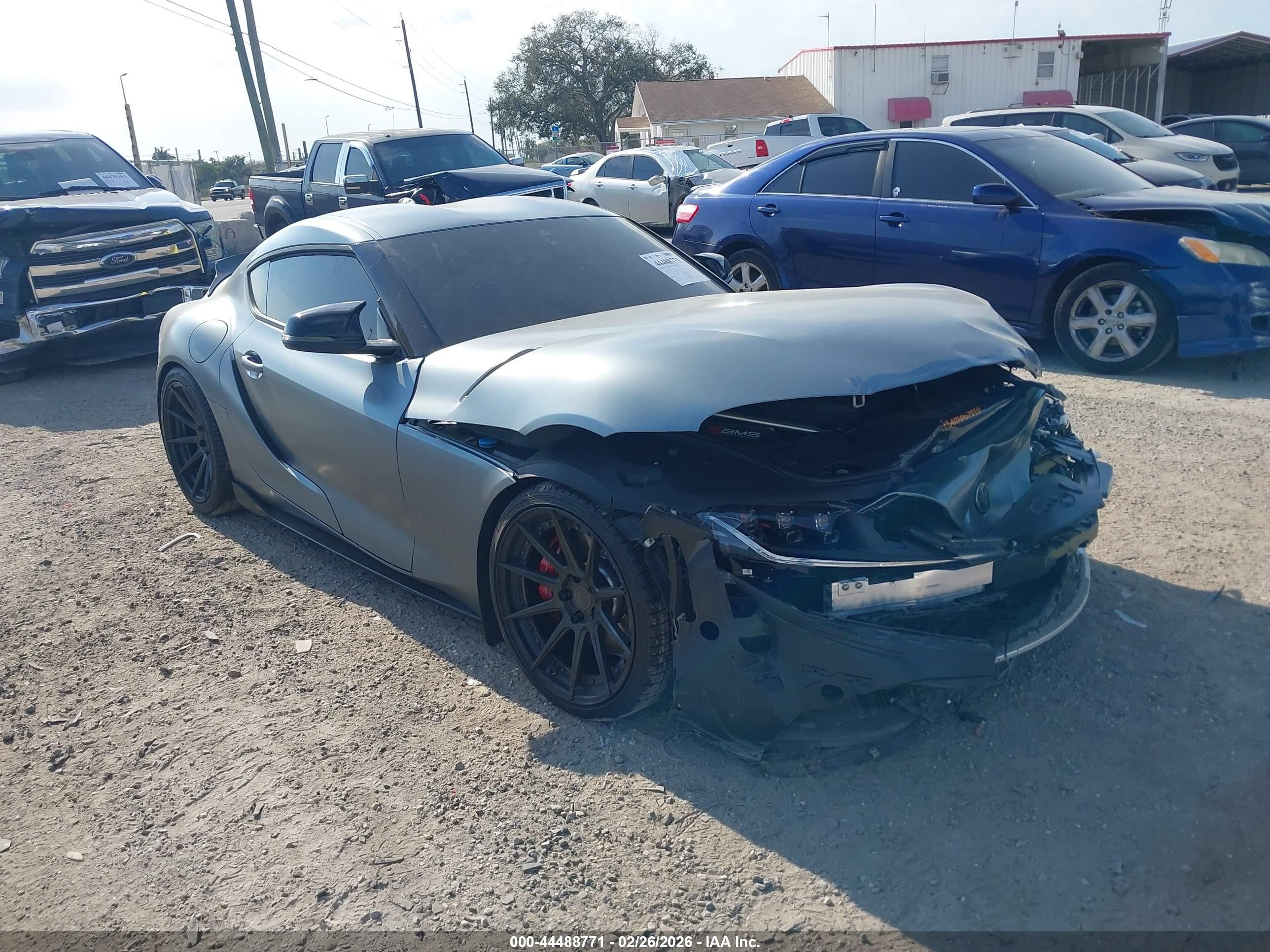 2021 Toyota Supra Premium, VIN WZ1DB0C02MW042021 — Front end