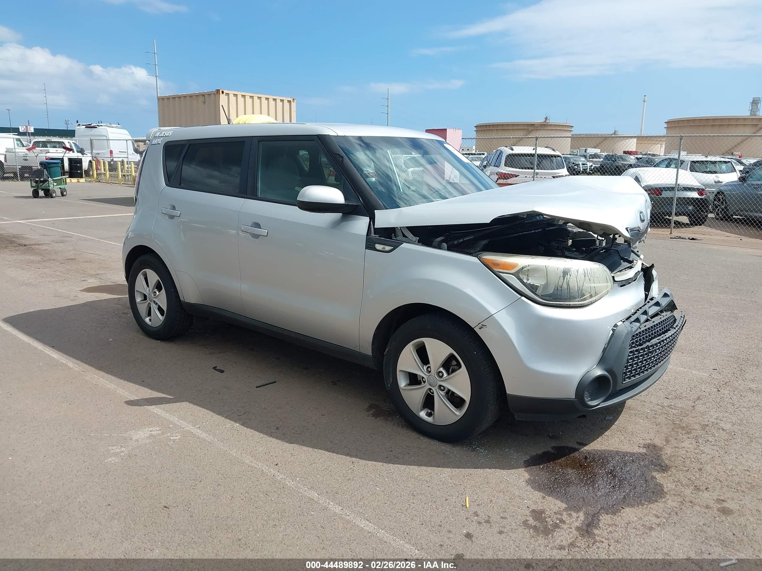 2014 Kia Soul, VIN KNDJN2A26E7702937 — Front end