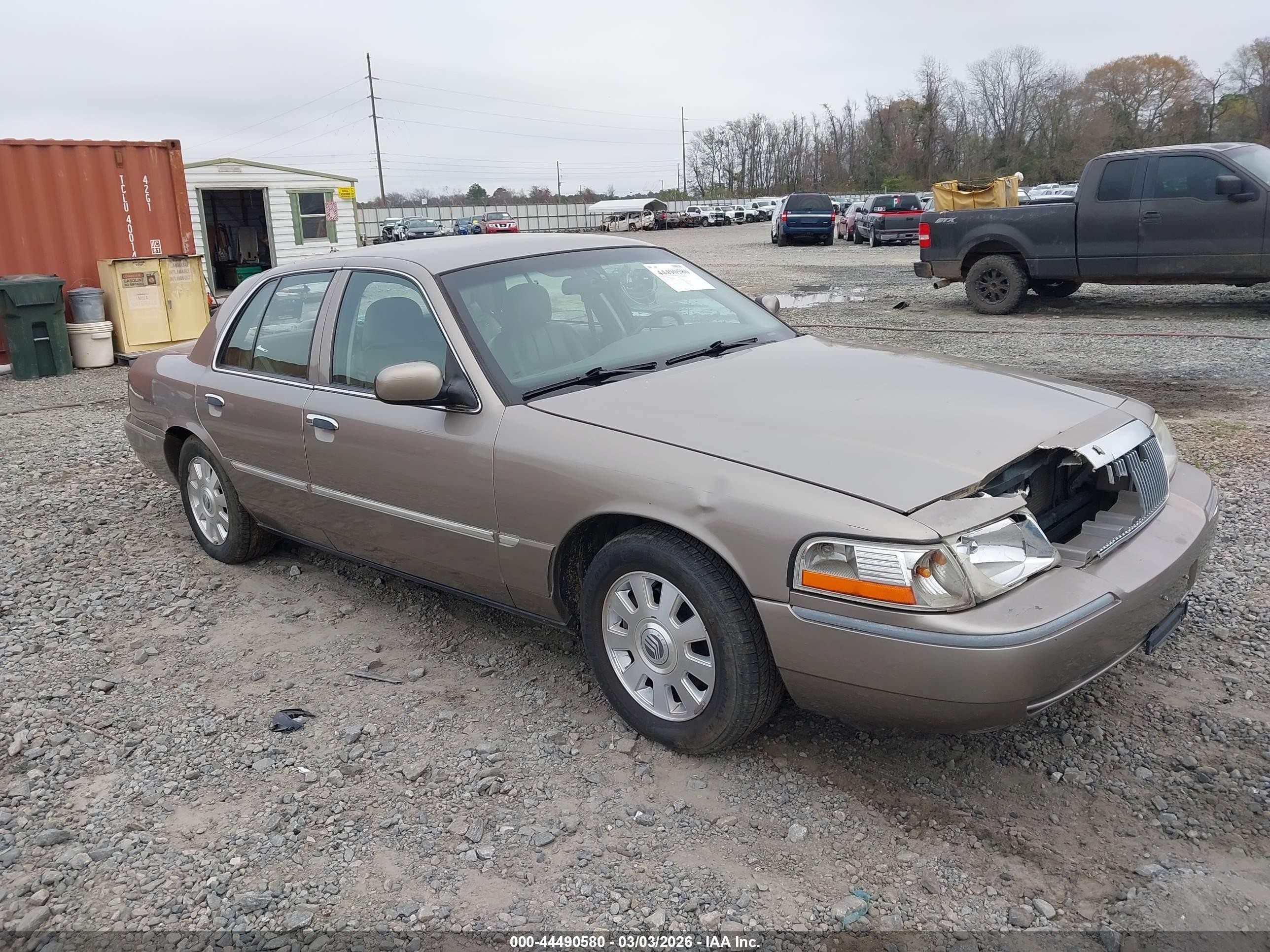 2004 Mercury Grand Marquis LS Premium, VIN 2MEFM75W64X609278 — Storm