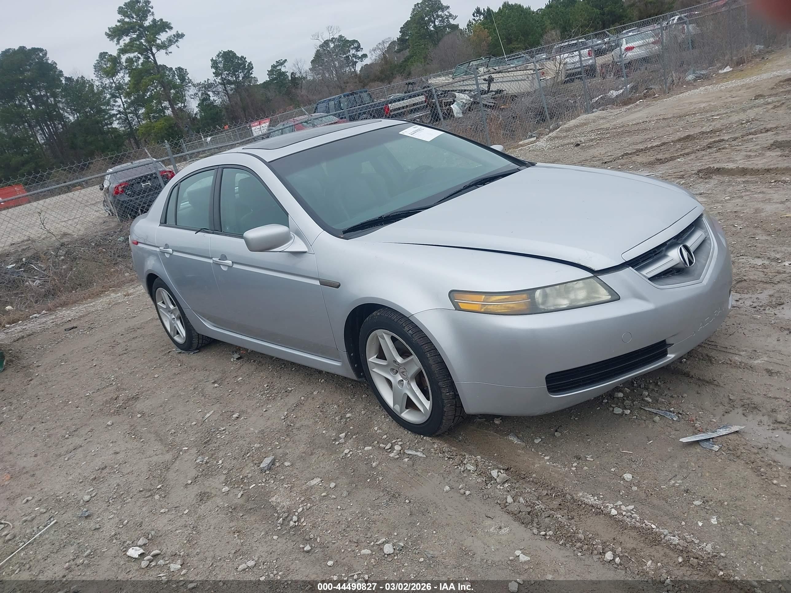 2005 Acura TL, VIN 19UUA66245A006476 — Normal wear
