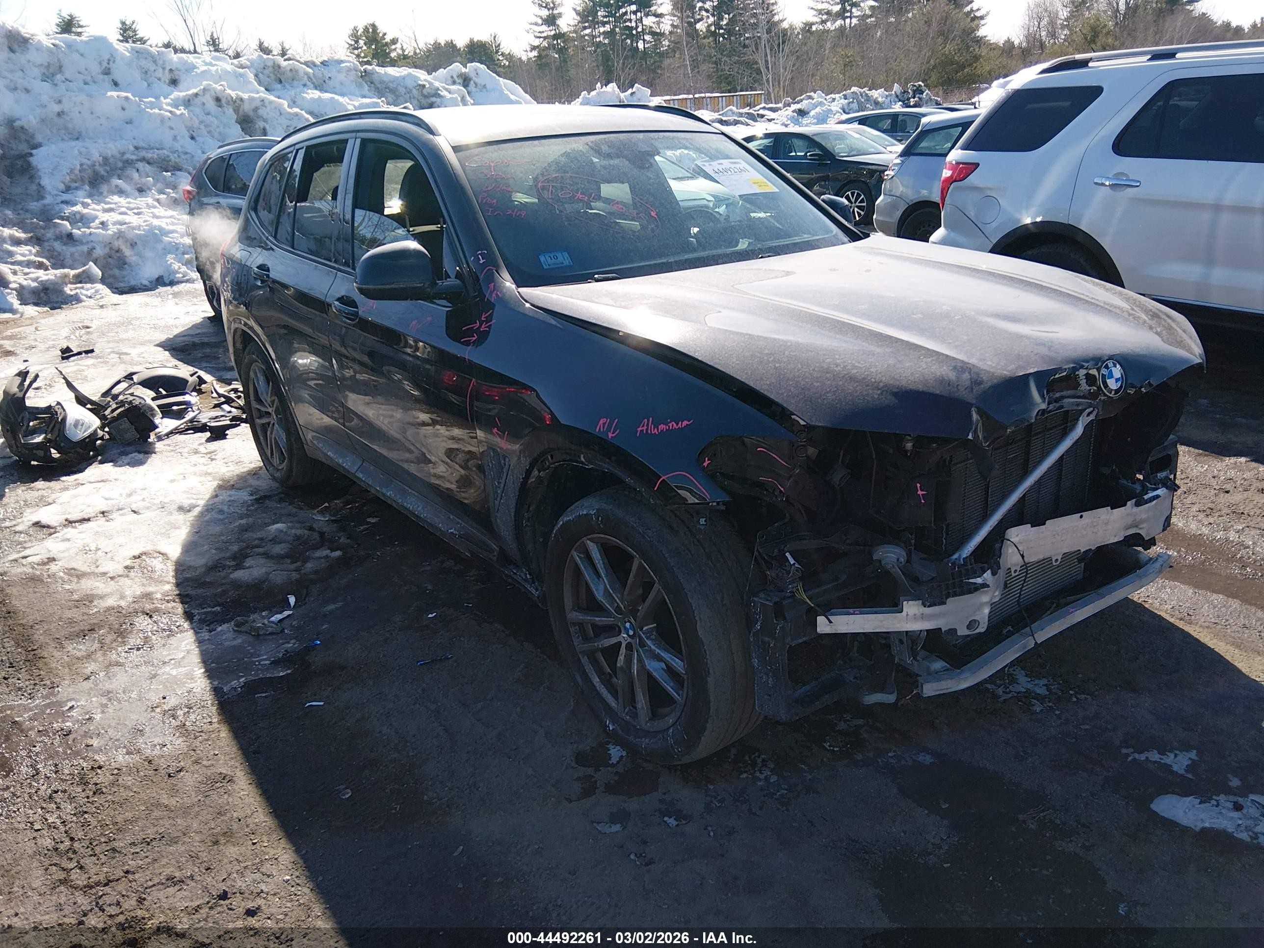 2021 BMW X3 xDrive30i, VIN 5UXTY5C01M9E02322 — Front end