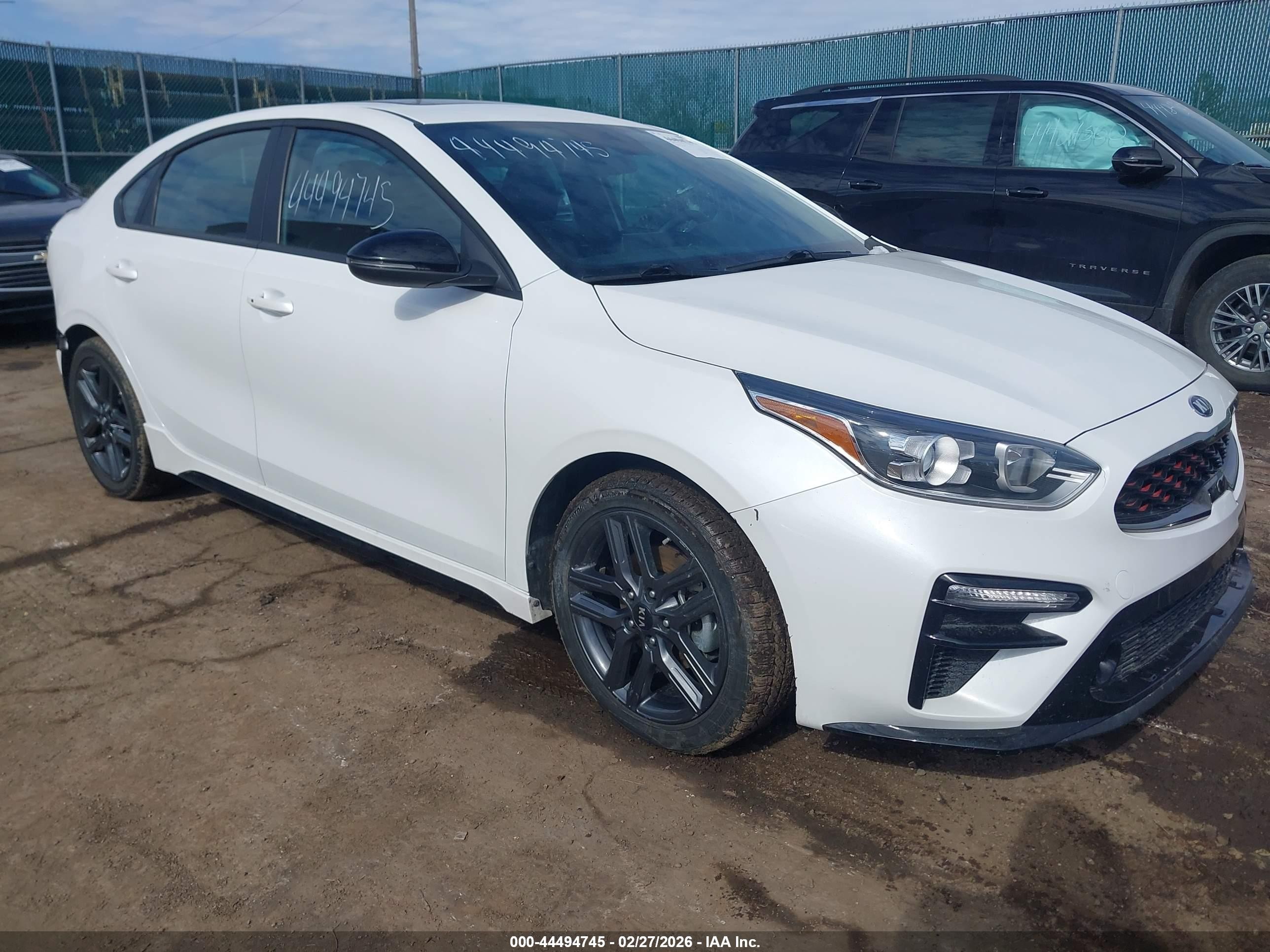 2021 Kia Forte GT-Line, VIN 3KPF34AD3ME293447 — Front end