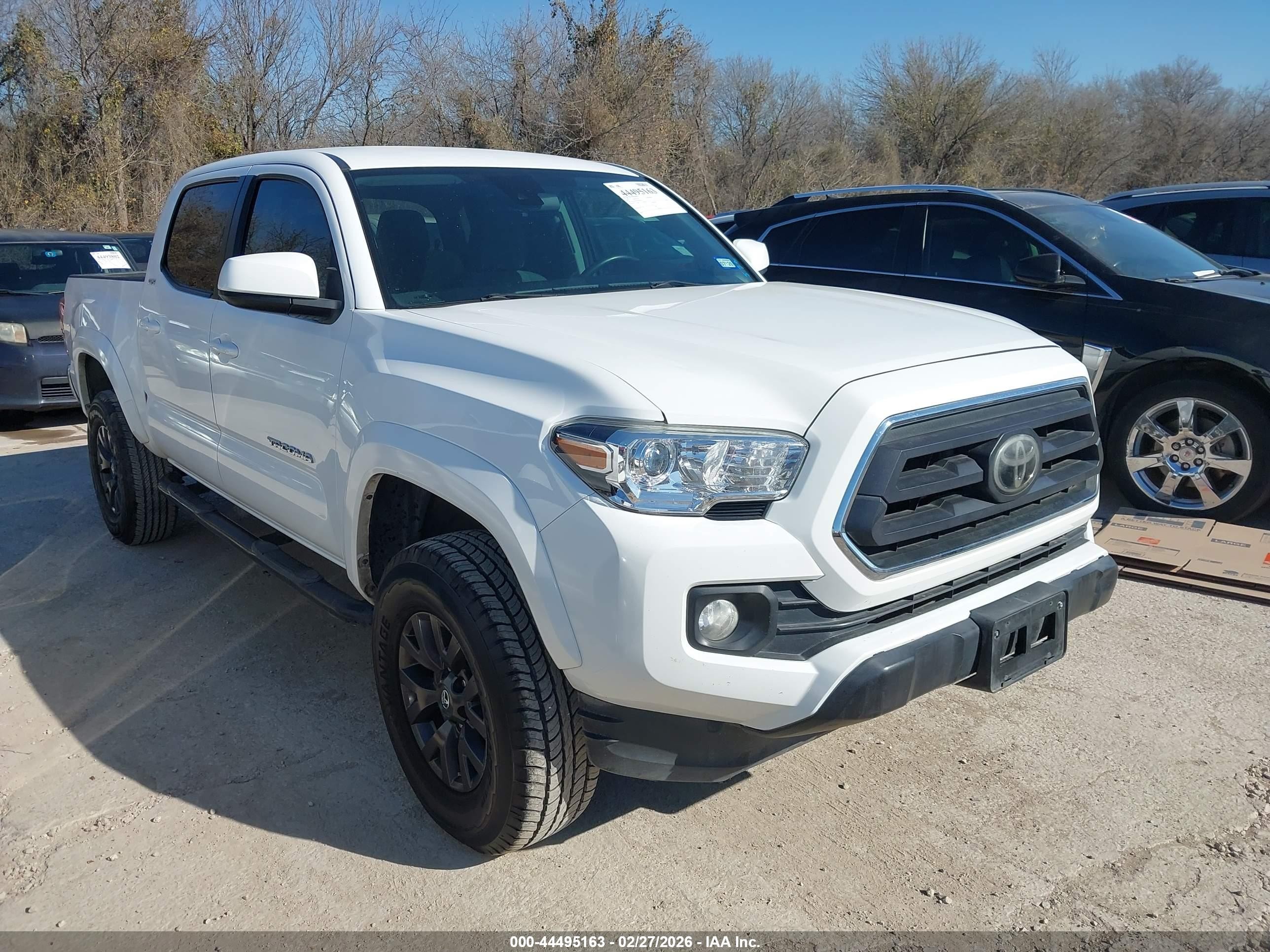 2021 Toyota Tacoma SR, VIN 5TFAX5GN1MX190578 — Rear end