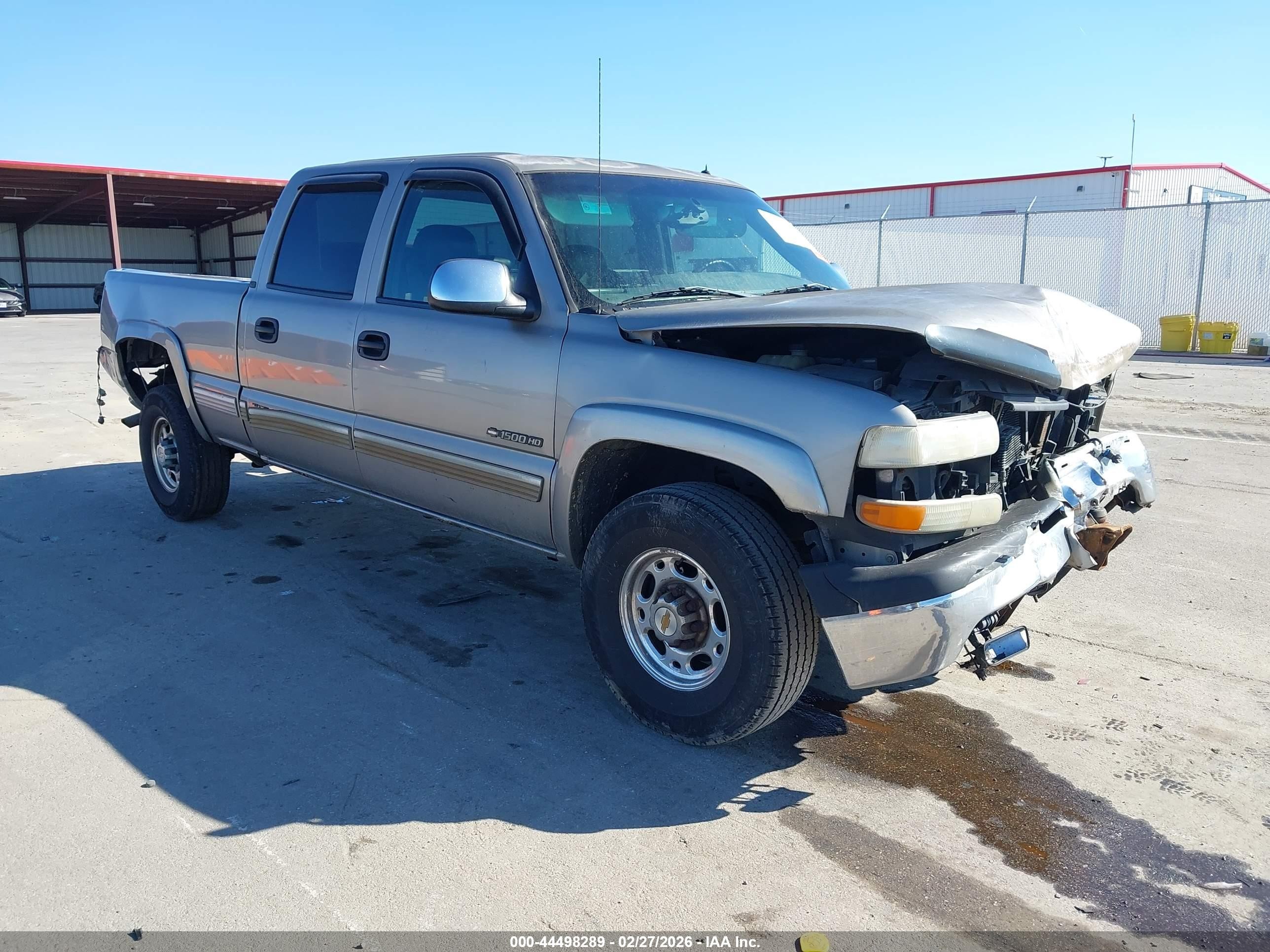 2002 Chevrolet Silverado 1500HD LS, VIN 1GCGC13U42F105277 — All over