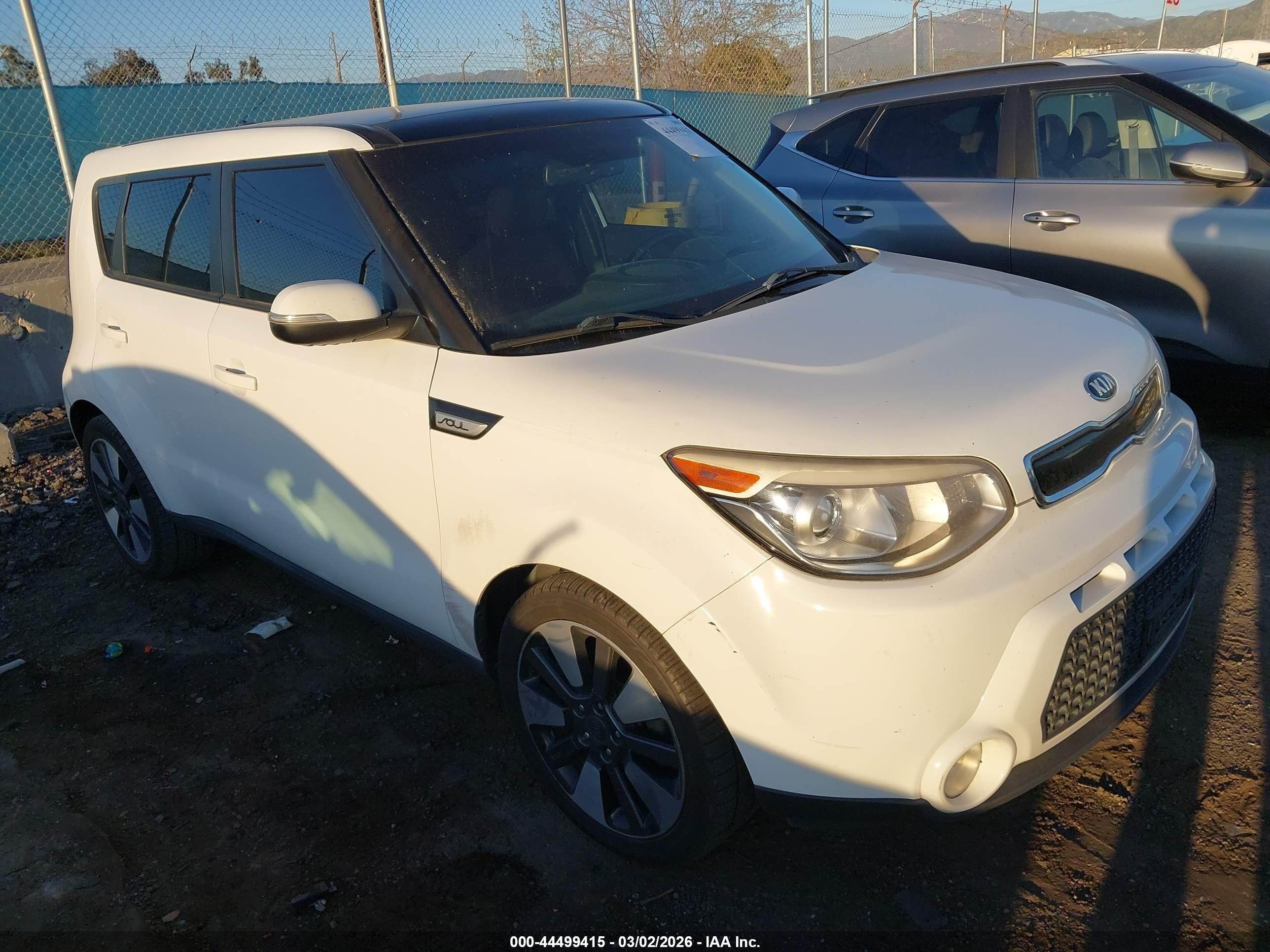 2015 Kia Soul +, VIN KNDJX3A59F7139961 — Normal wear