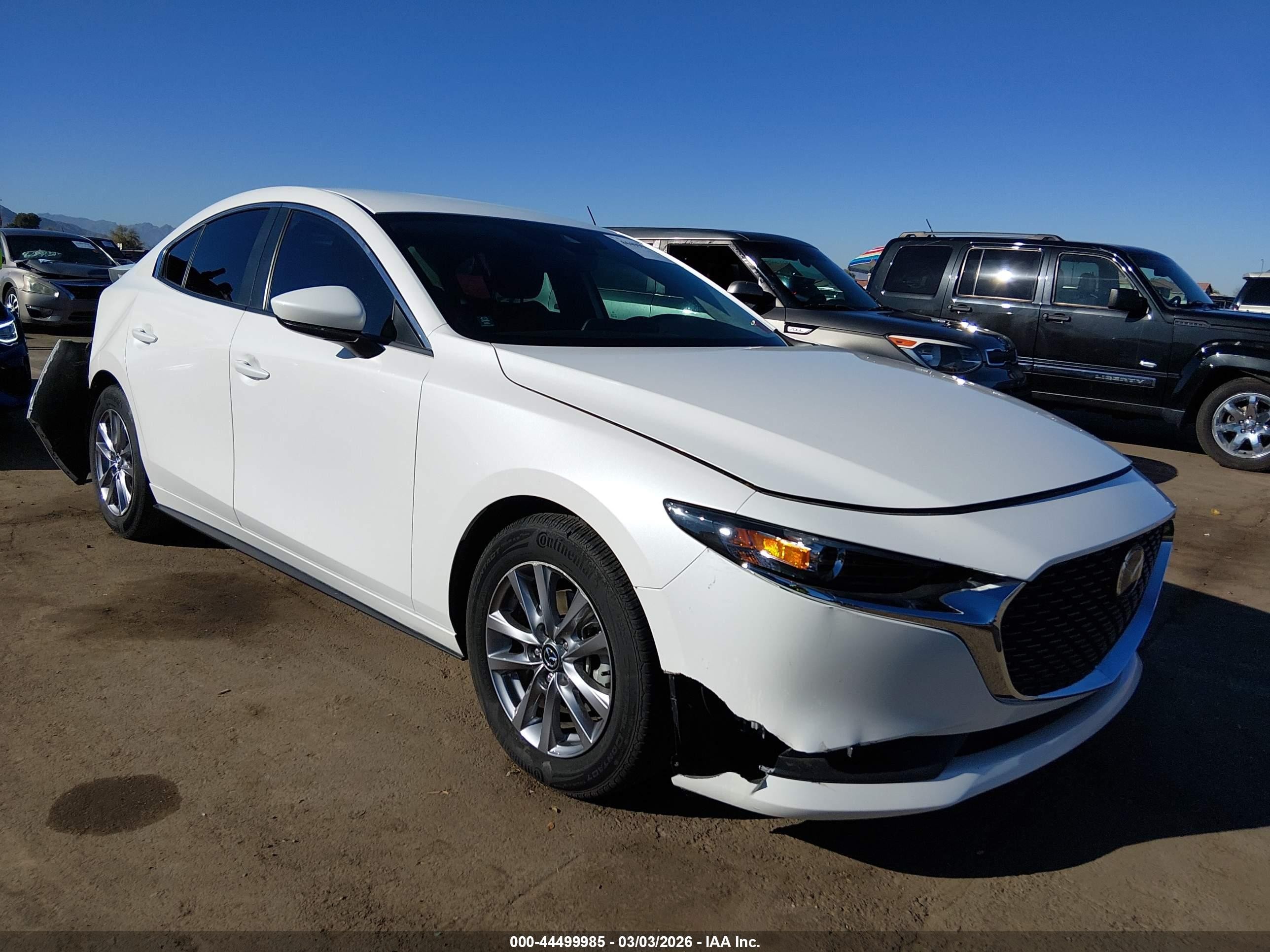 2022 Mazda 3 S, VIN 3MZBPAAL4NM302699 — Rear end