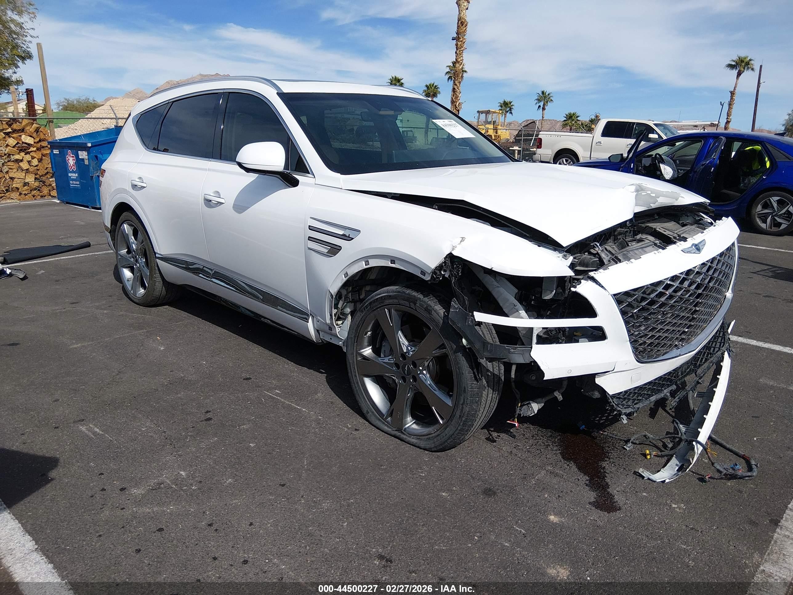2021 Genesis GV80, VIN KMUHCESC6MU038990 — Front end