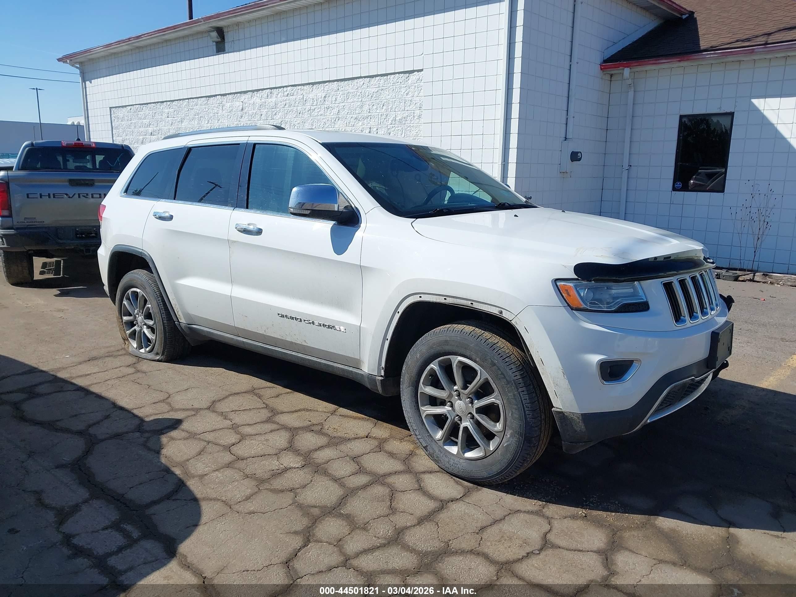 2014 Jeep Grand Cherokee Limited, VIN 1C4RJFBG3EC415482 — Перед