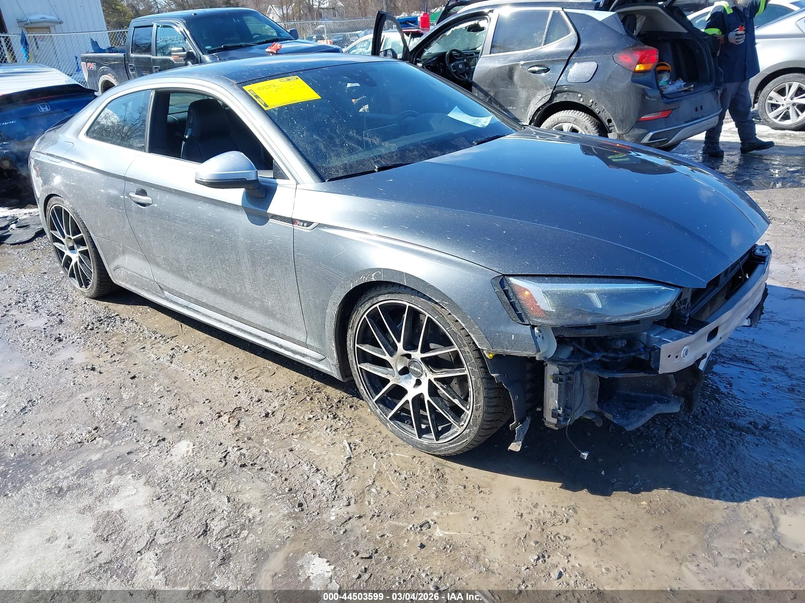 2018 Audi RS 5, VIN WUARWAF56JA903993 — Перед