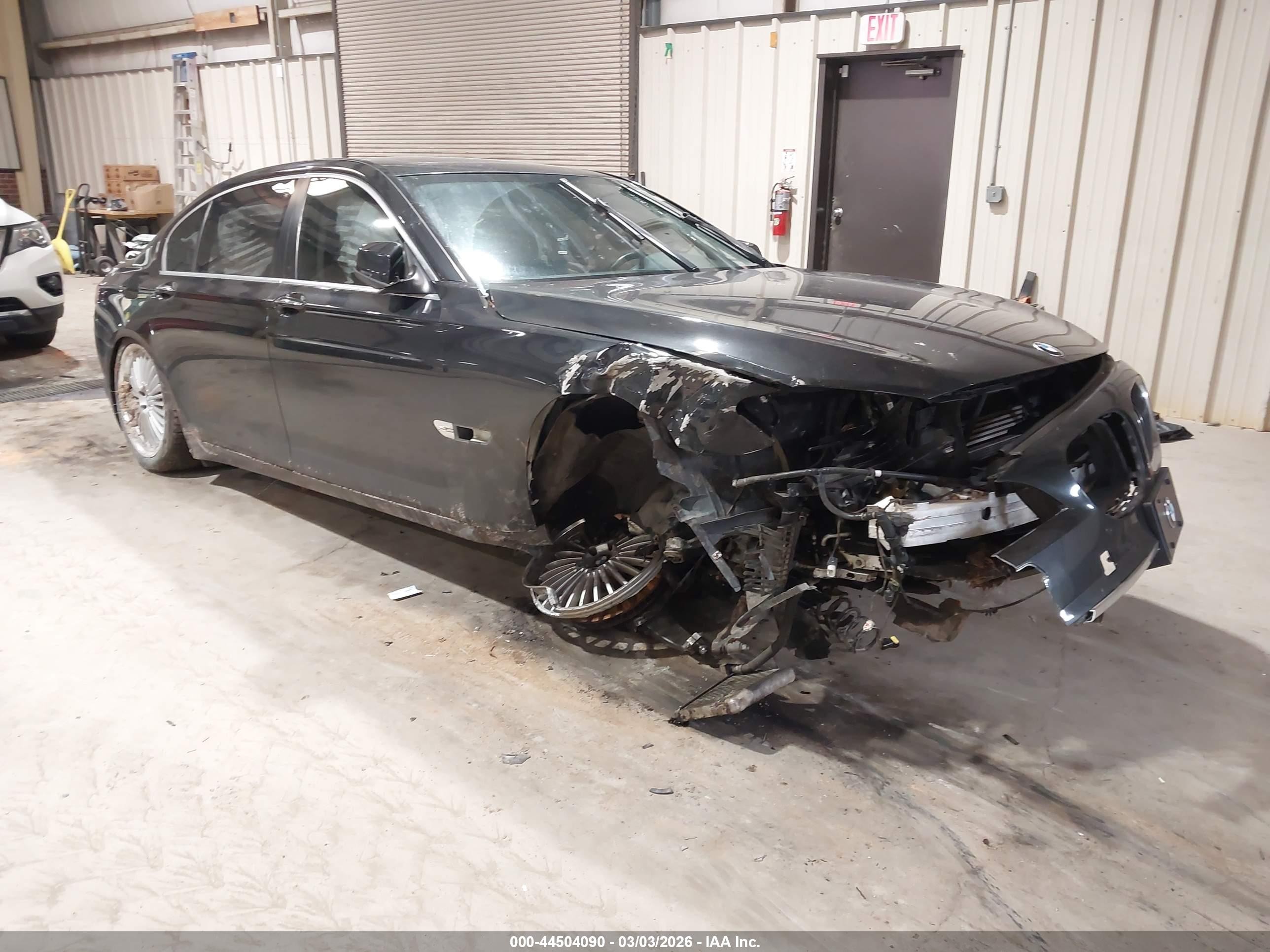 2011 BMW 7 Series 750Li xDrive, VIN WBAKC8C5XBC434446 — Front end