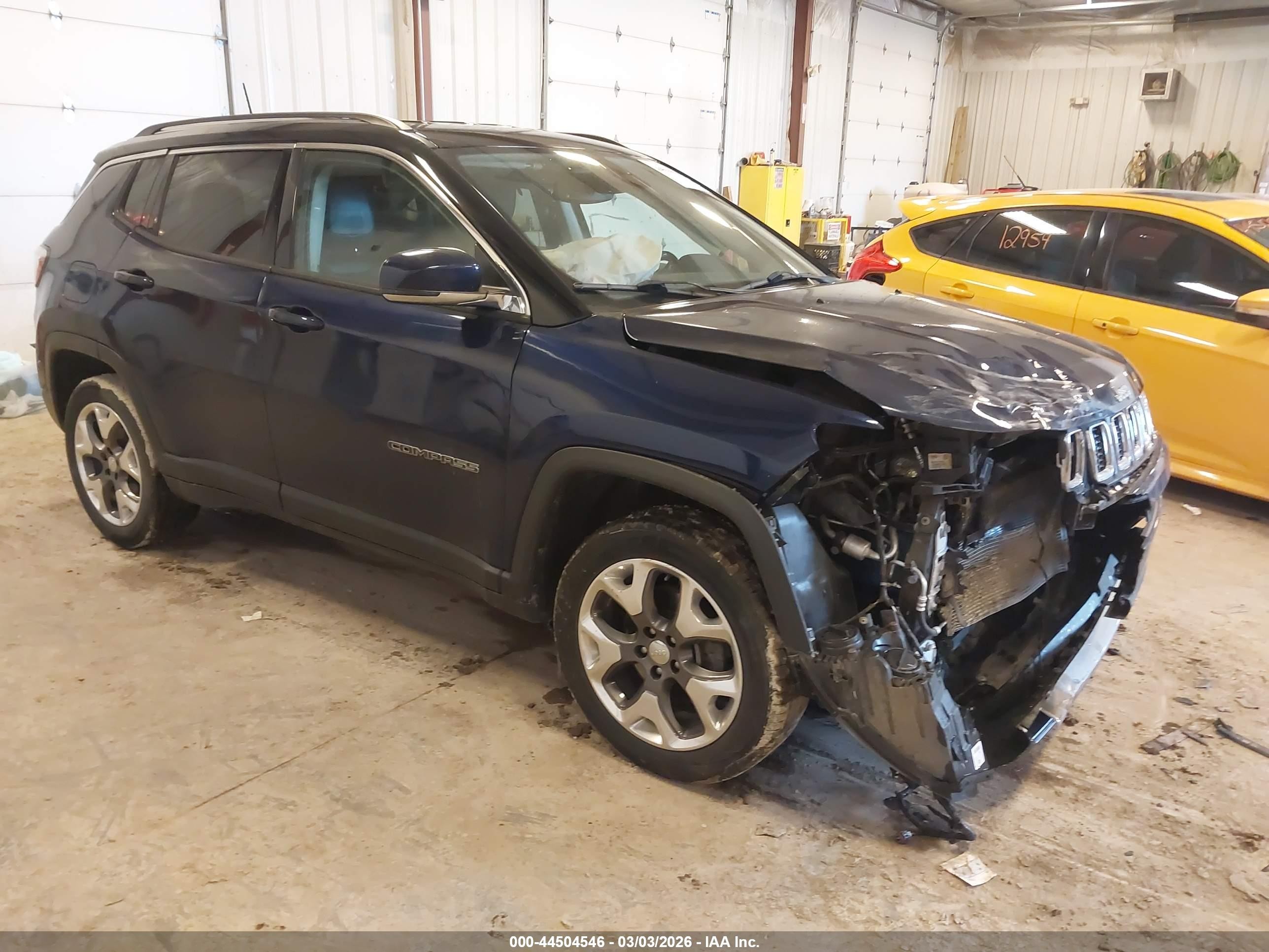2020 Jeep Compass Limited, VIN 3C4NJDCB5LT223259 — Auction photo