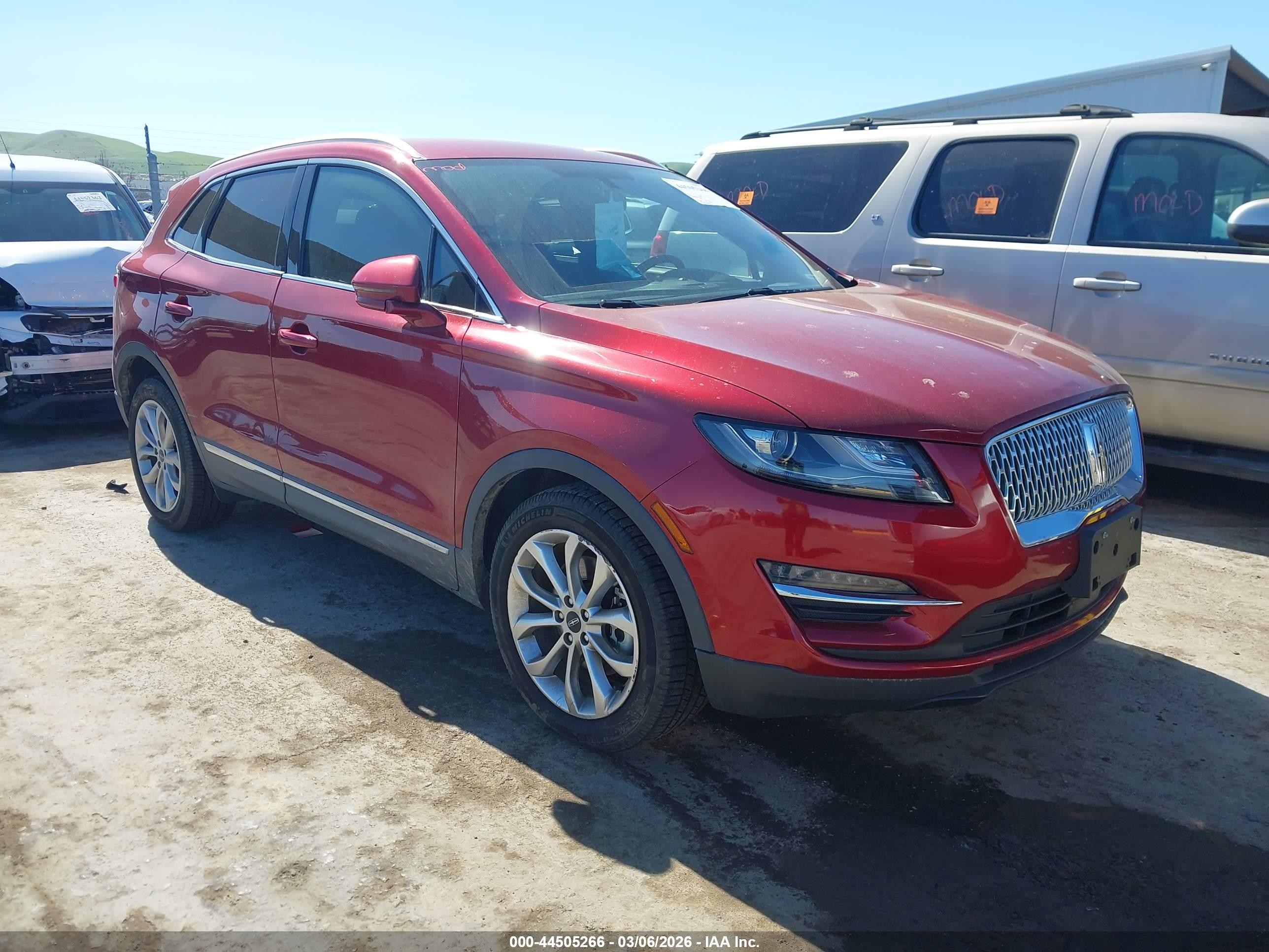 2019 Lincoln MKC Select, VIN 5LMCJ2C96KUL02624 — Fresh water flood