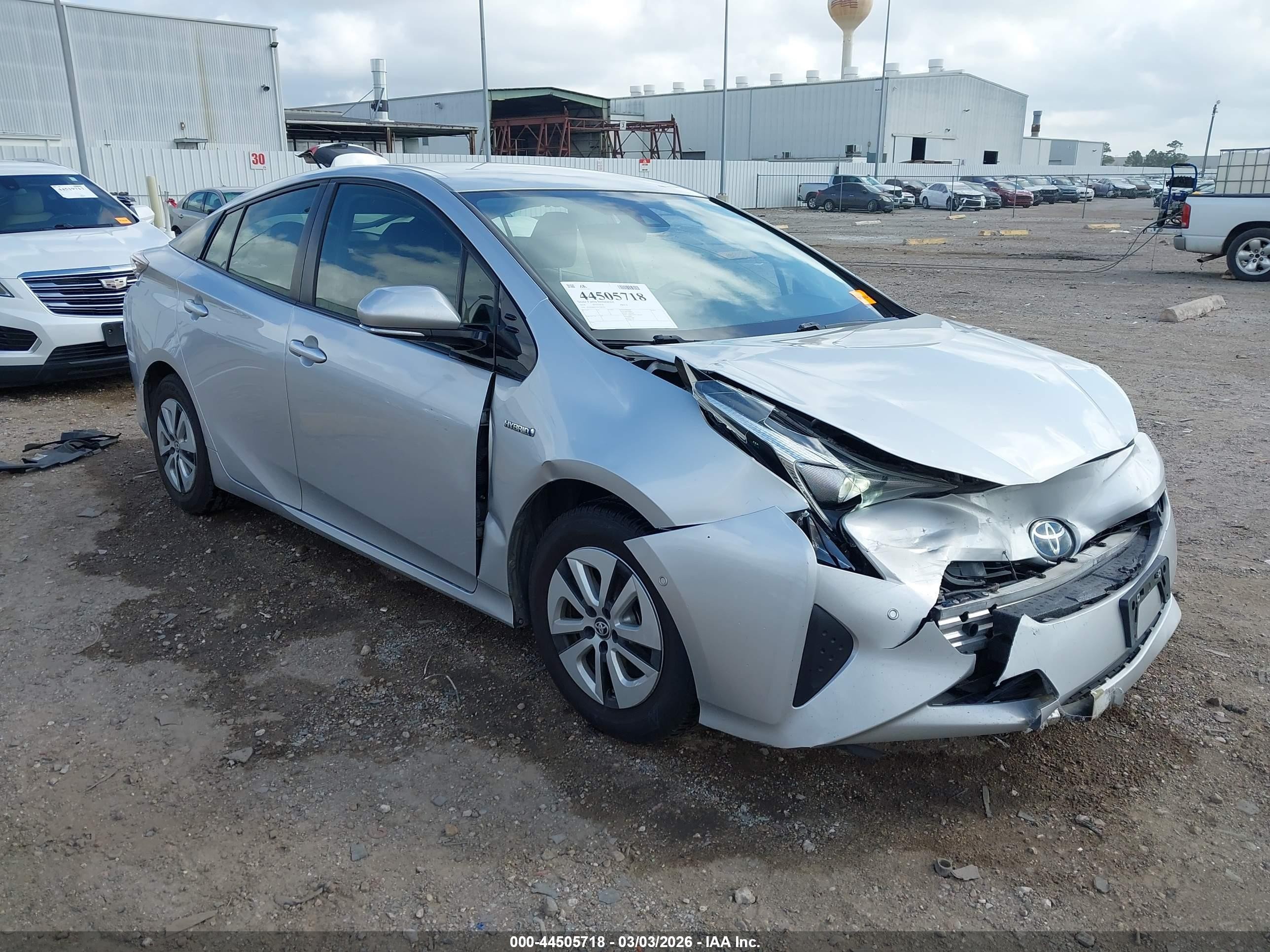 2018 Toyota Prius Two, VIN JTDKBRFU5J3588799 — Front end