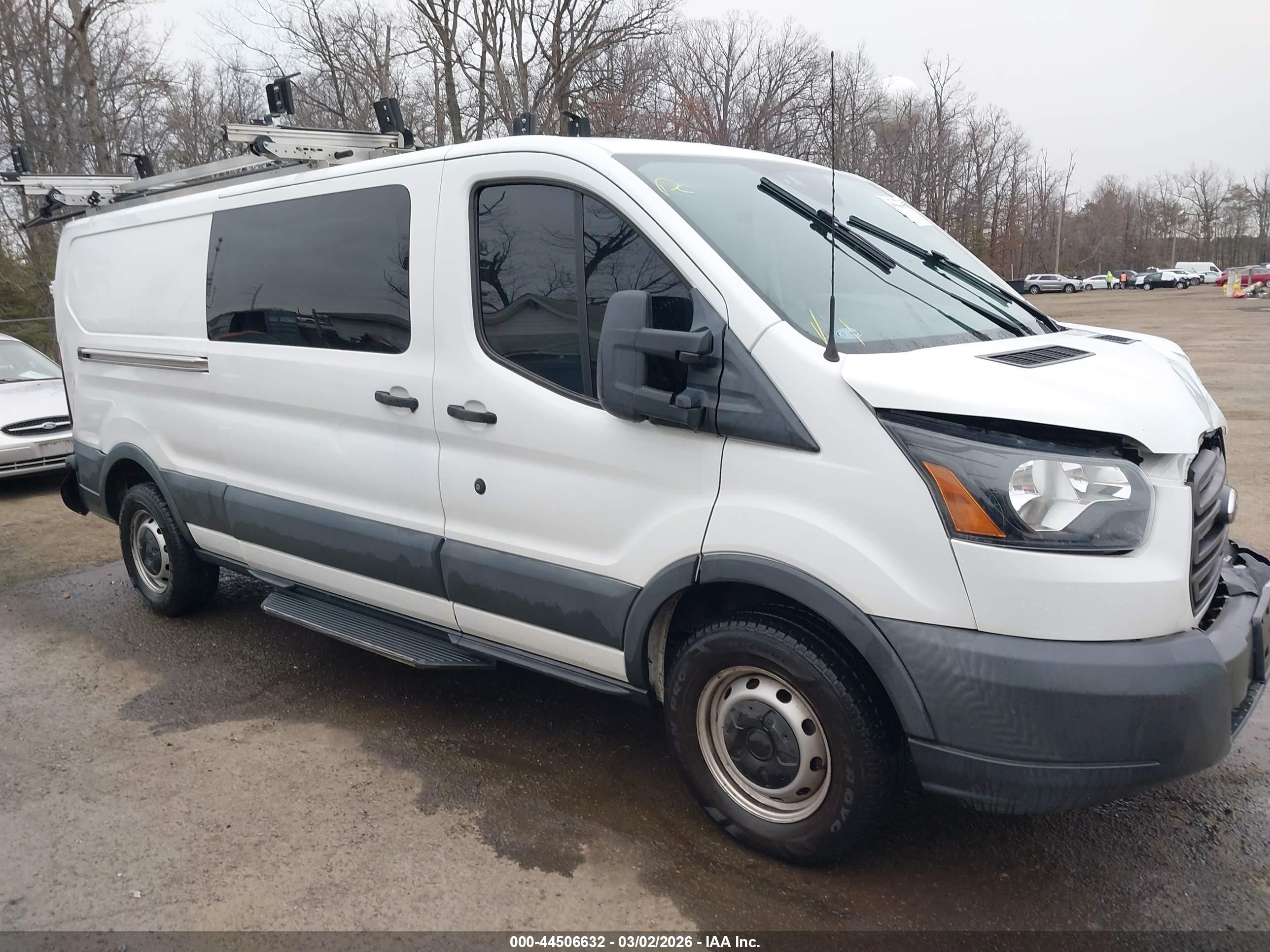 2018 Ford Transit Cargo, VIN 1FTYE2YM3JKB16158 — Rear end