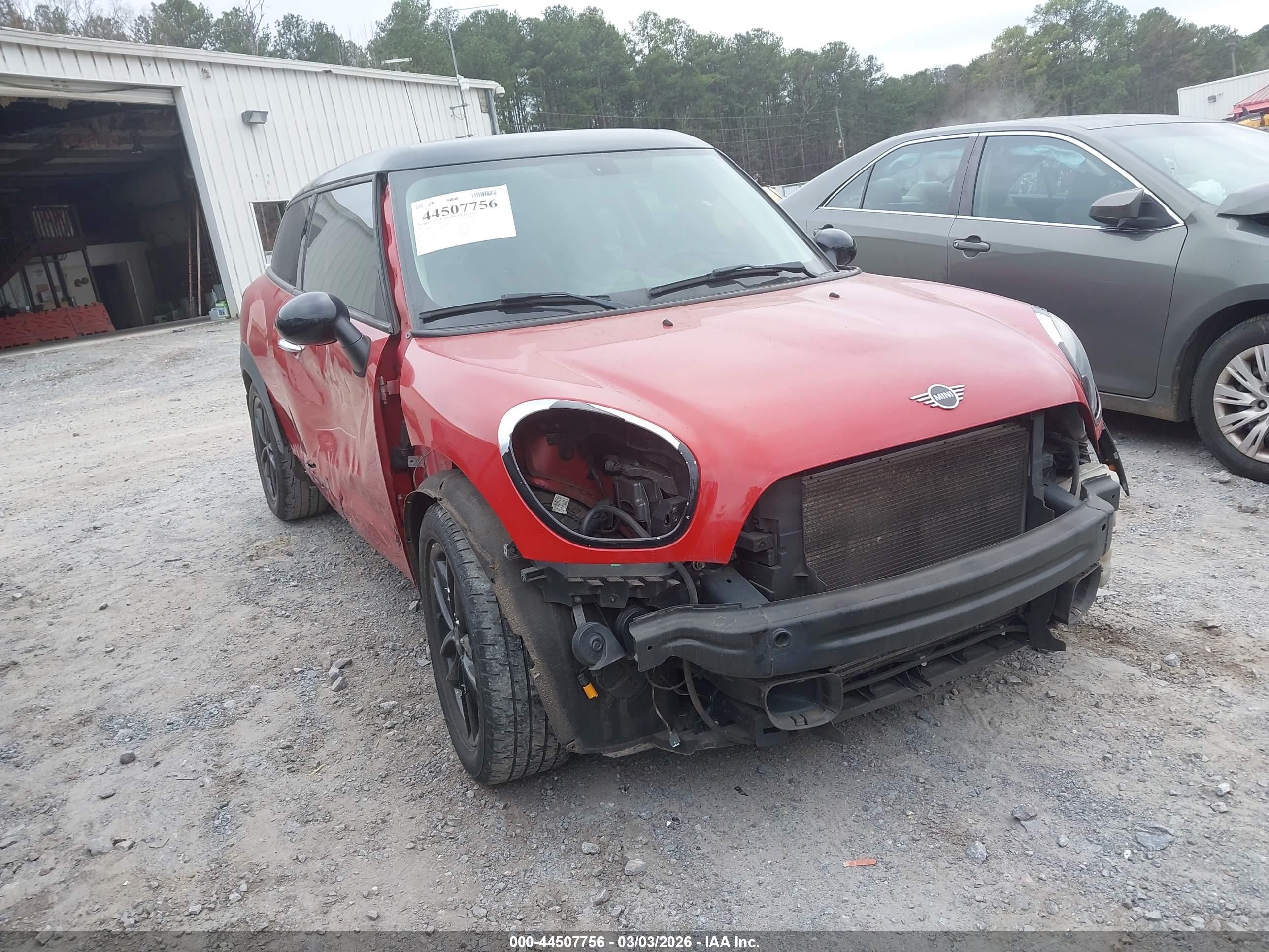 2015 MINI Paceman S, VIN WMWSS5C5XFWT84508 — Front end