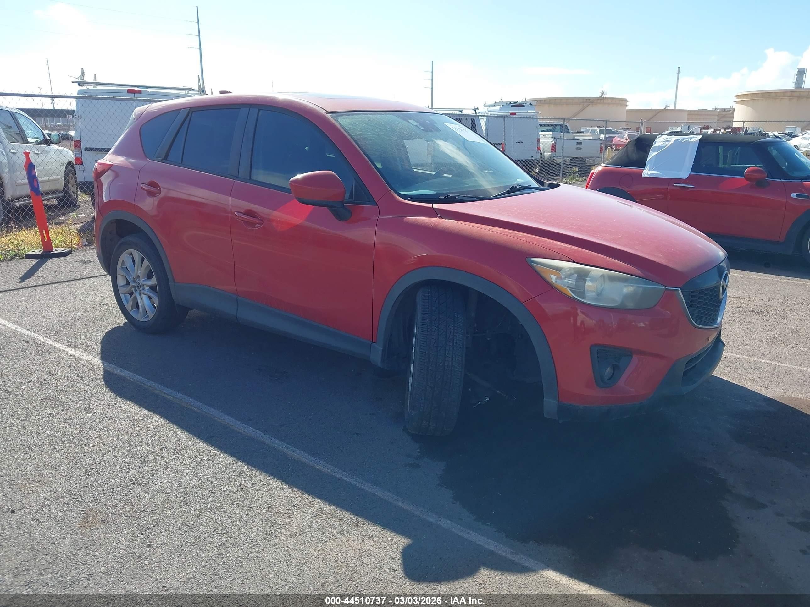 2014 Mazda CX-5 Grand Touring, VIN JM3KE2DY5E0422348 — Бок