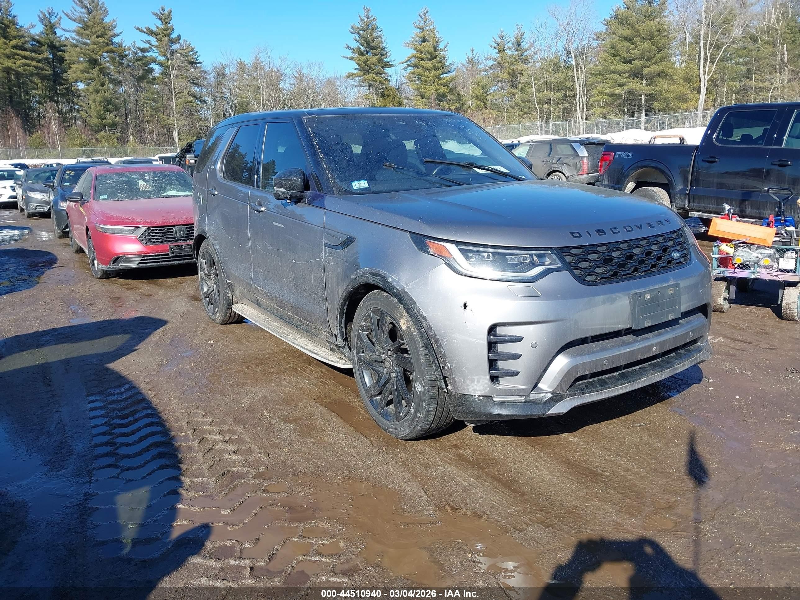 2021 Land Rover Discovery S R-Dynamic, VIN SALRT2RXXM2448985 — Side