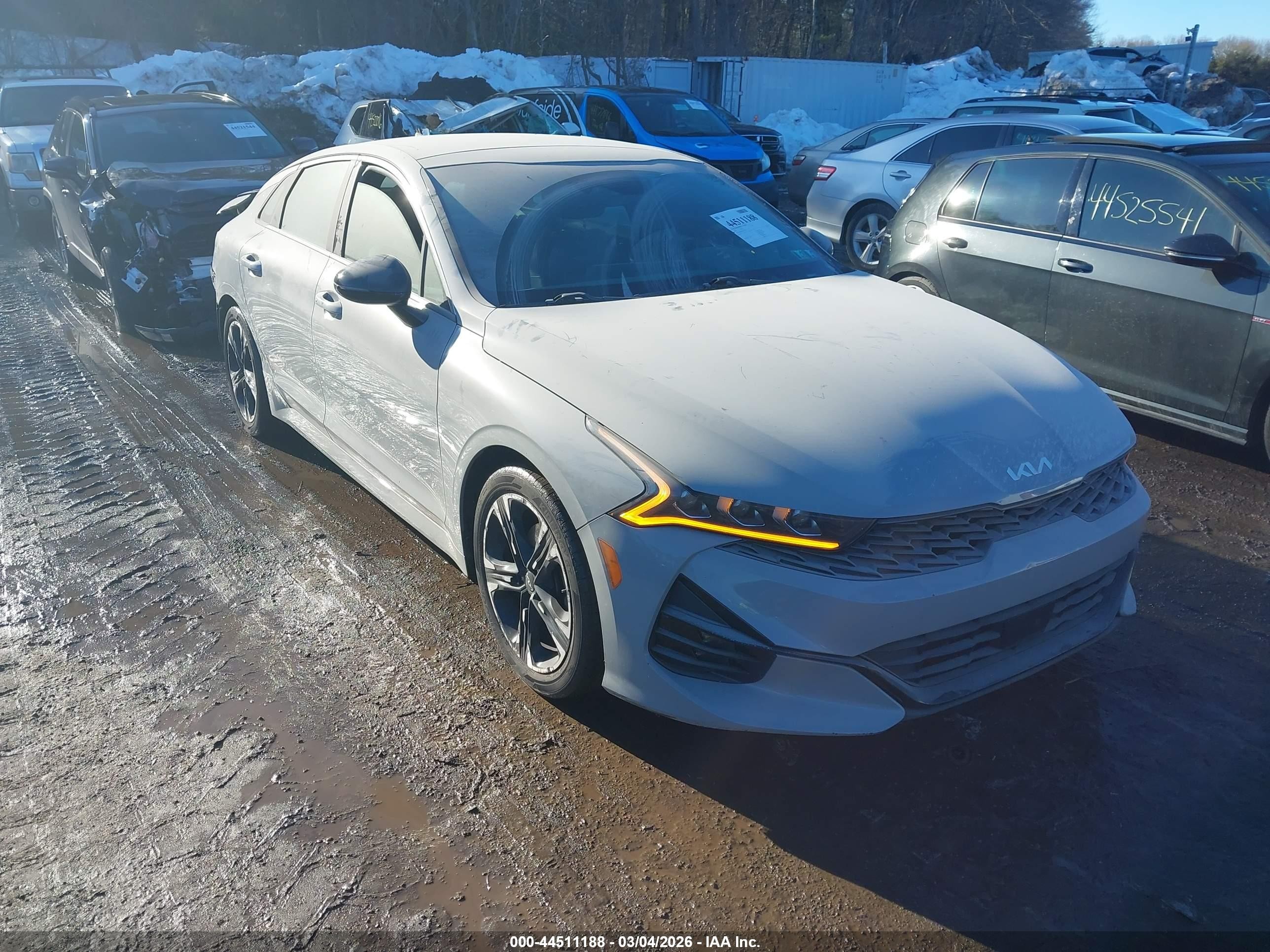 2022 Kia K5 GT-Line, VIN 5XXG64J23NG135550 — Rear end
