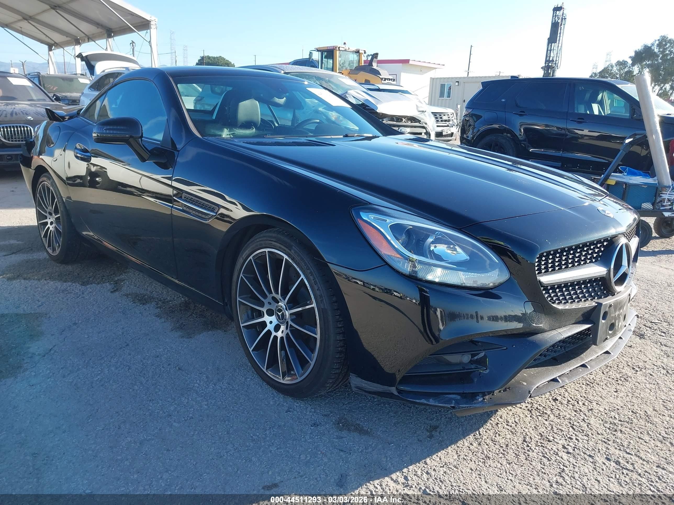 2020 Mercedes-Benz SLC 300, VIN W1KPK3JA1LF172689 — Rear end