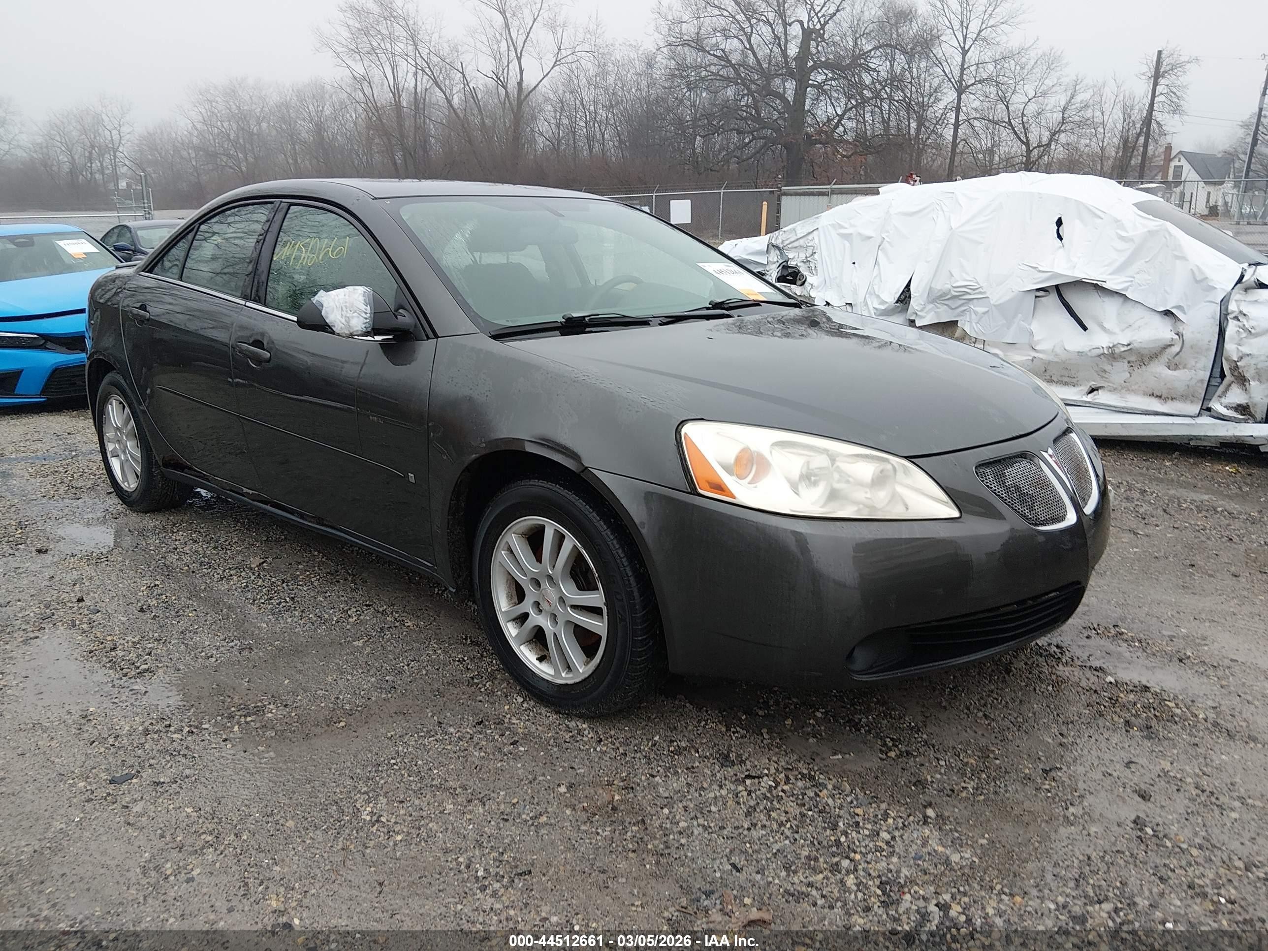 2006 Pontiac G6 6-Cyl, VIN 1G2ZG558664110085 — Front end