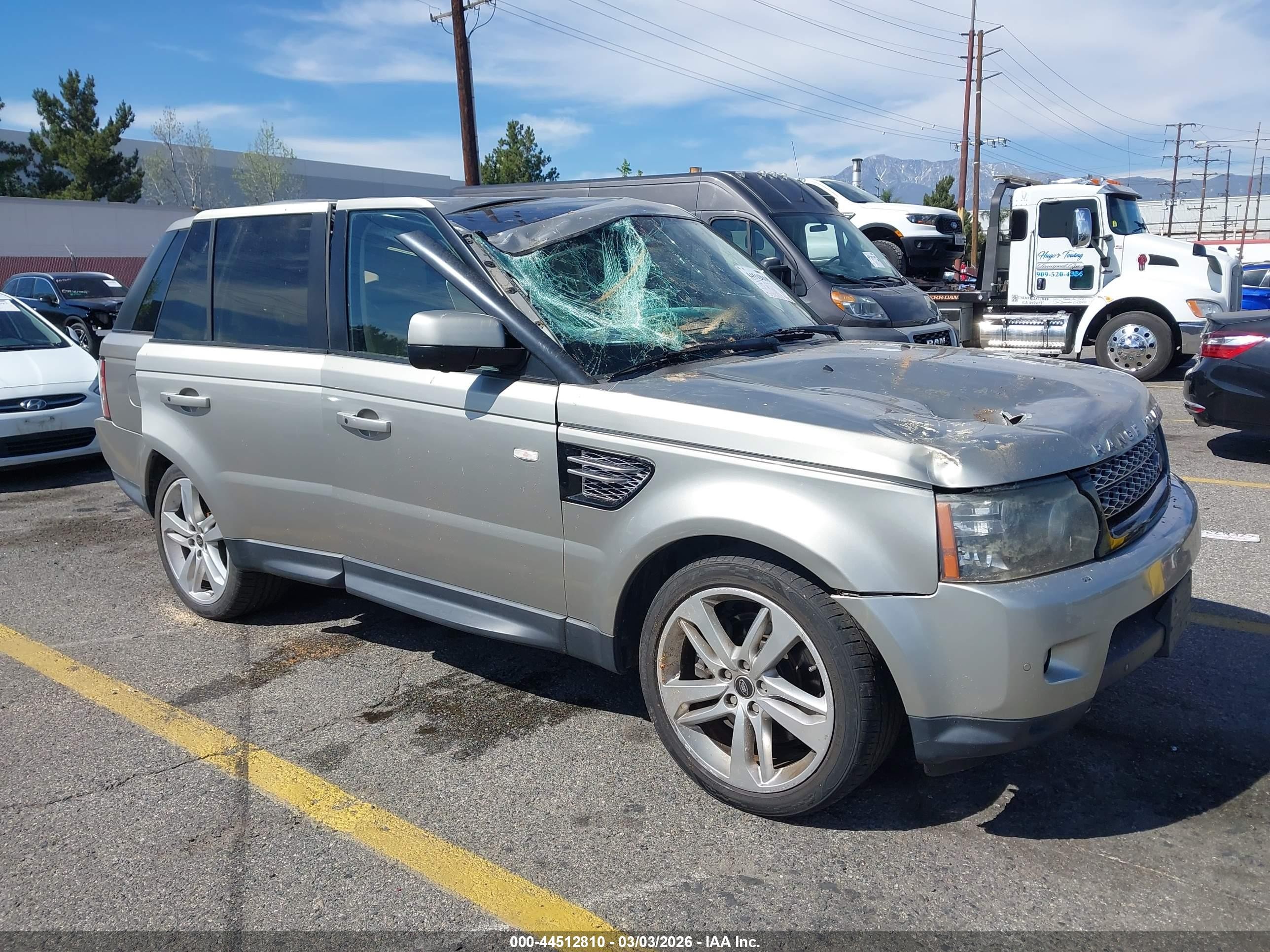 2013 Land Rover Range Rover Sport HSE Lux, VIN SALSK2D45DA802435 — Крыша
