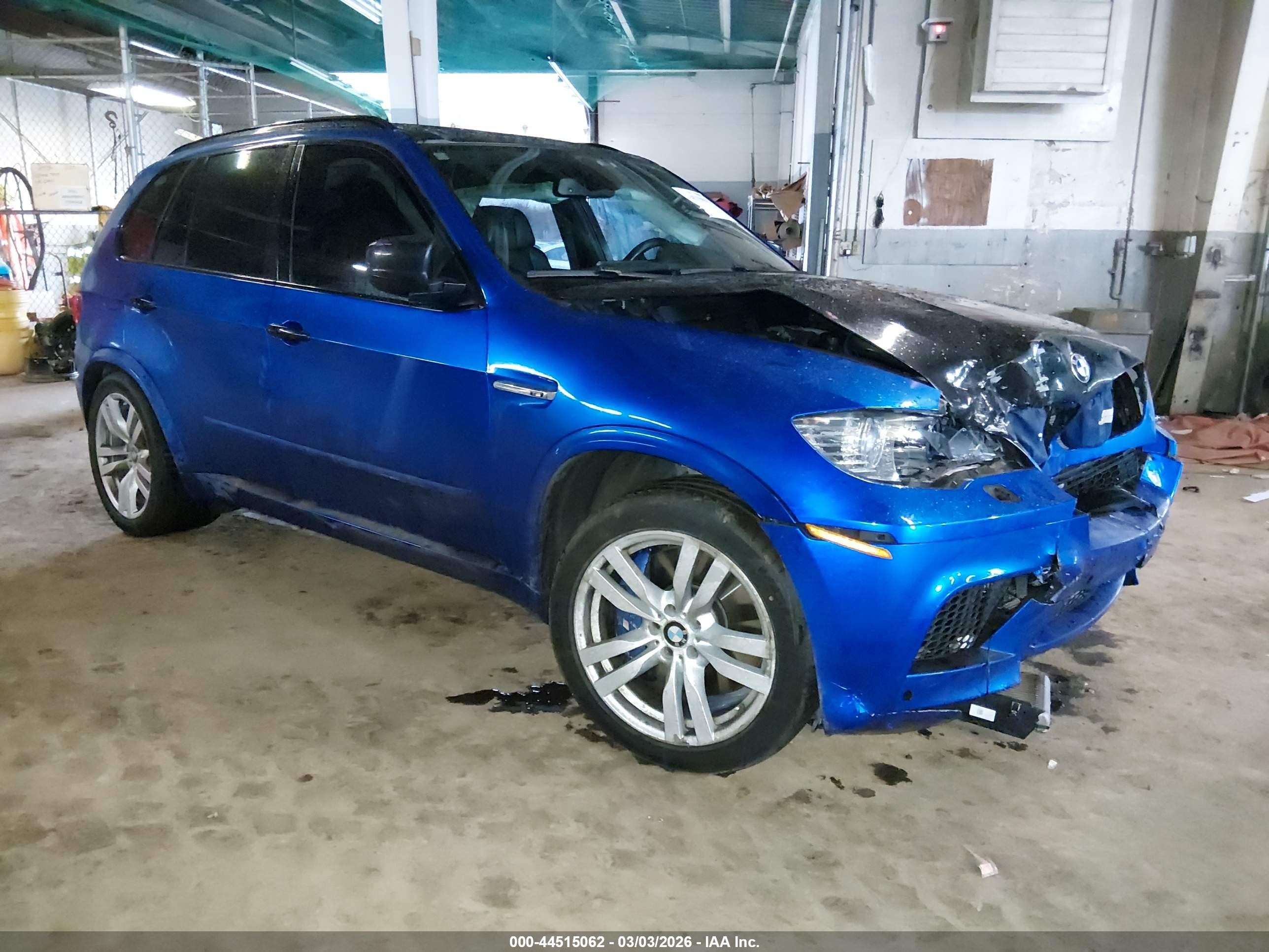 2013 BMW X5 M, VIN 5YMGY0C52DLL15716 — Front end